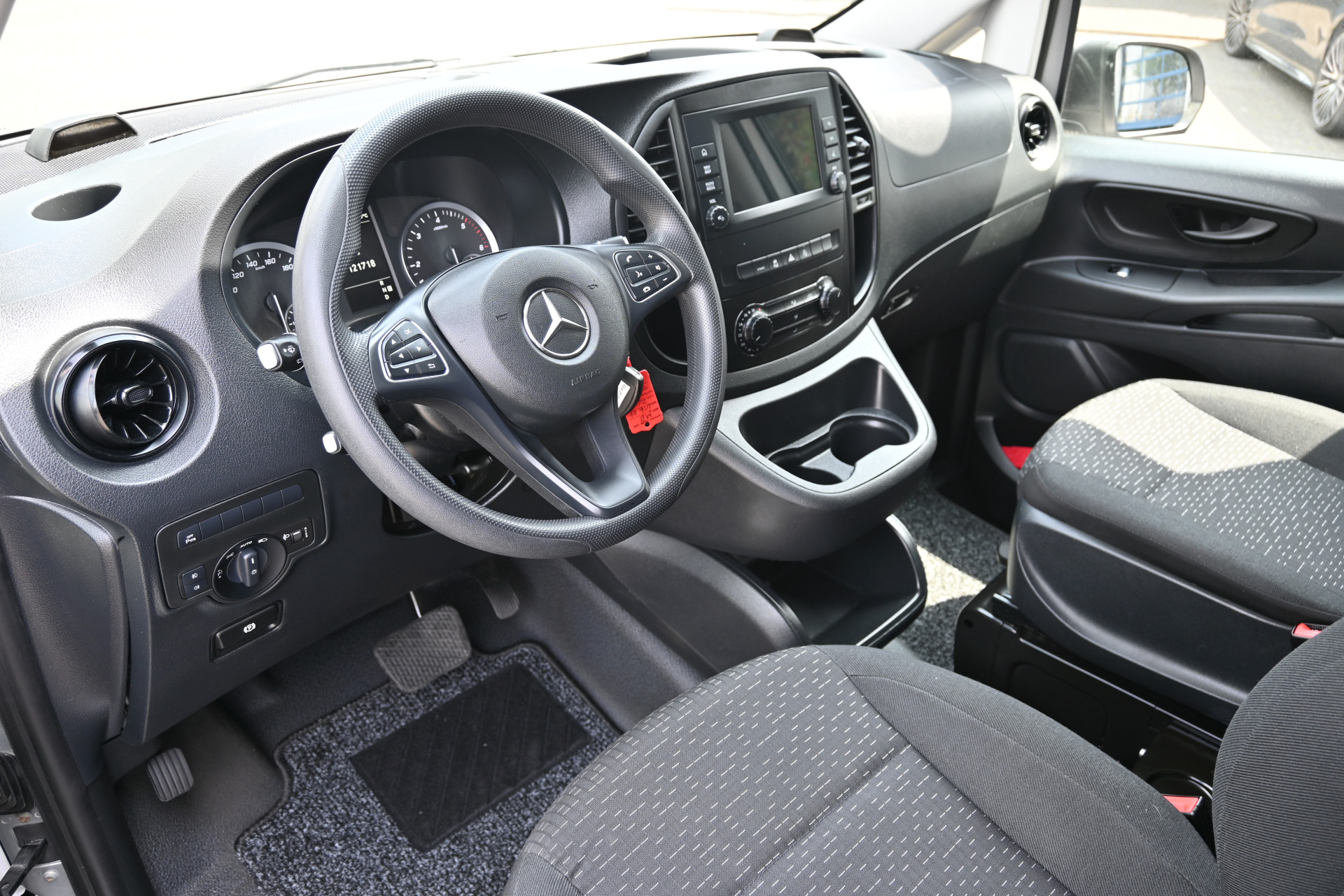 Mercedes-Benz Vito 3