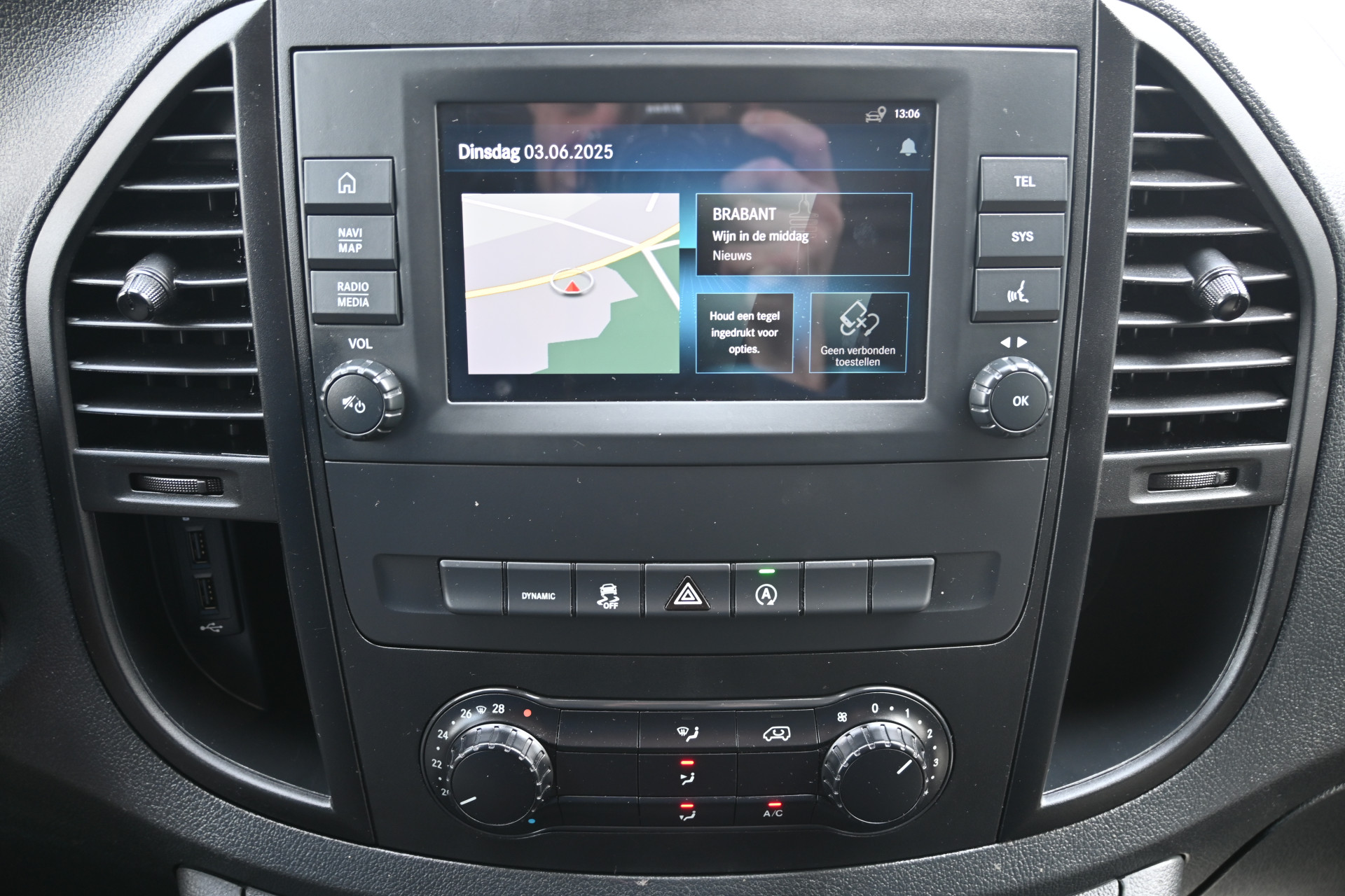 Mercedes-Benz Vito 4