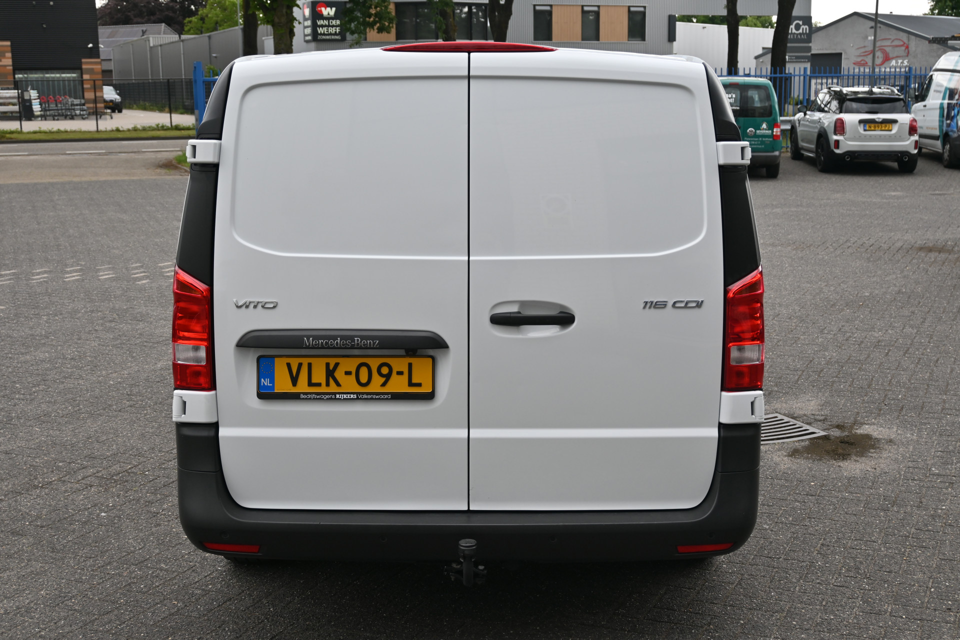 Mercedes-Benz Vito 11