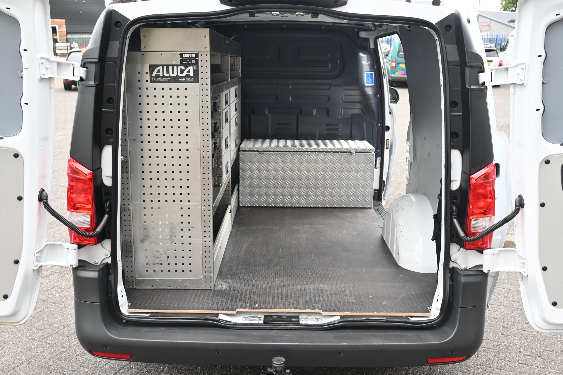 Mercedes-Benz Vito 2