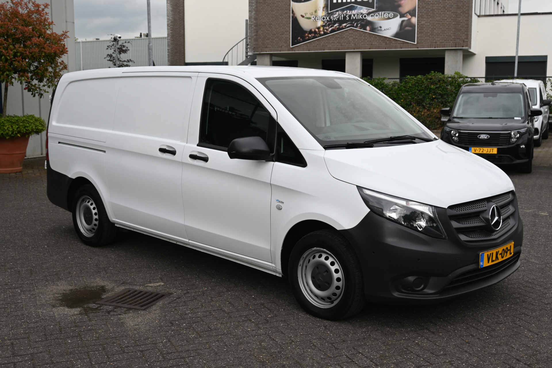Mercedes-Benz Vito 9