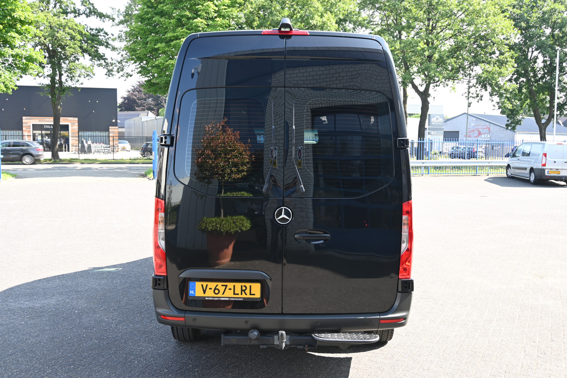 Mercedes-Benz Sprinter 12