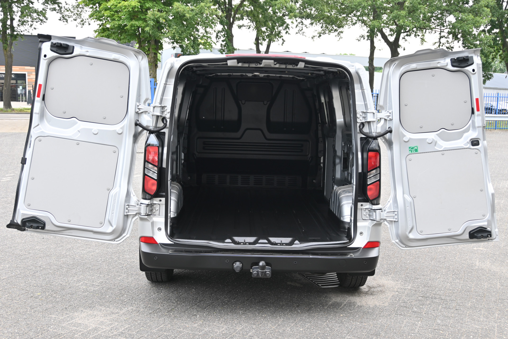 Ford Transit Custom 10