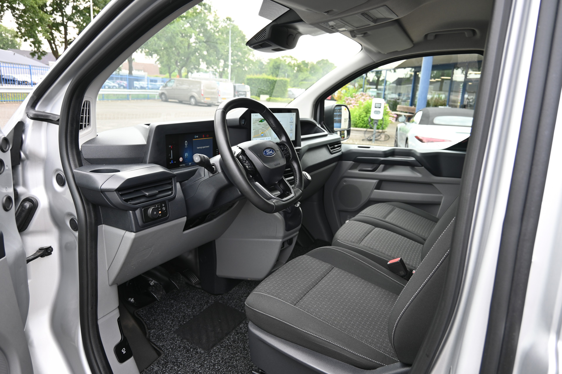 Ford Transit Custom 3