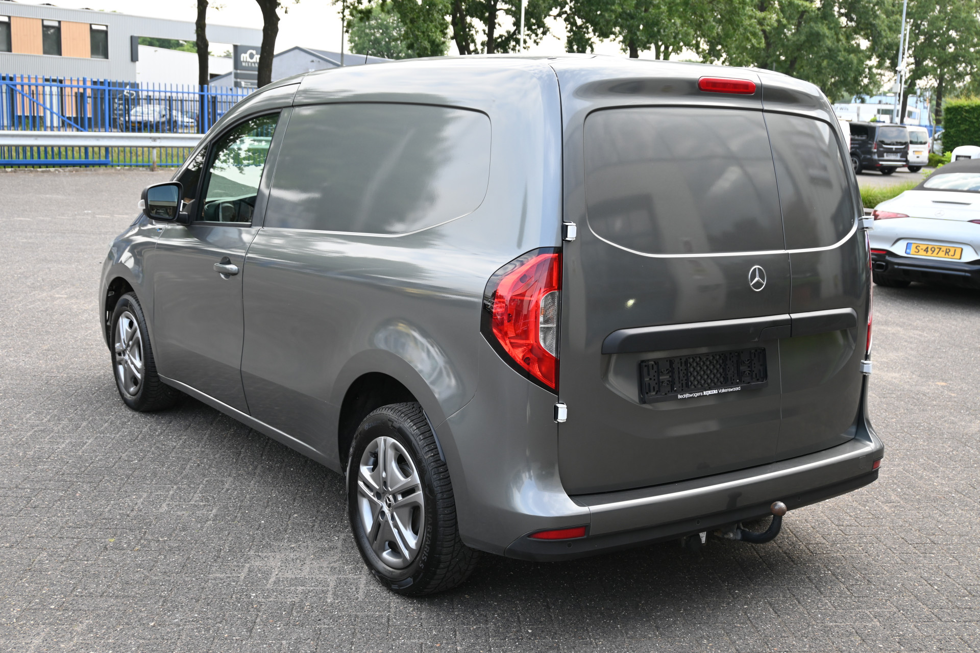 Mercedes-Benz Citan 8
