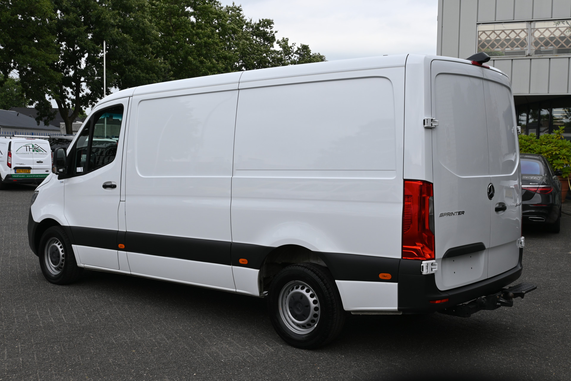 Mercedes-Benz Sprinter 10