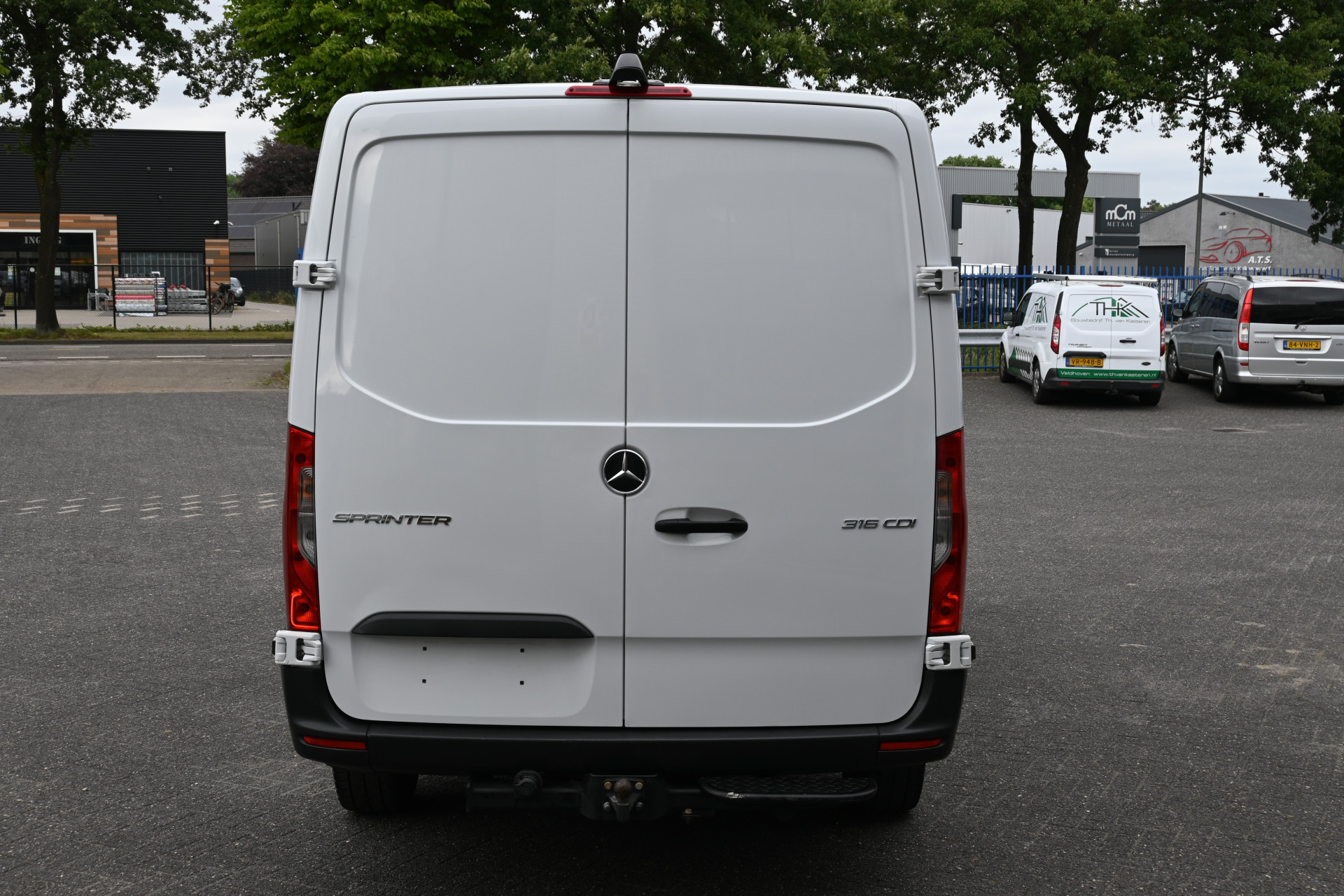 Mercedes-Benz Sprinter 12