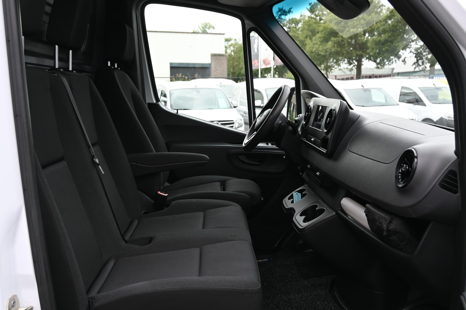 Mercedes-Benz Sprinter 7