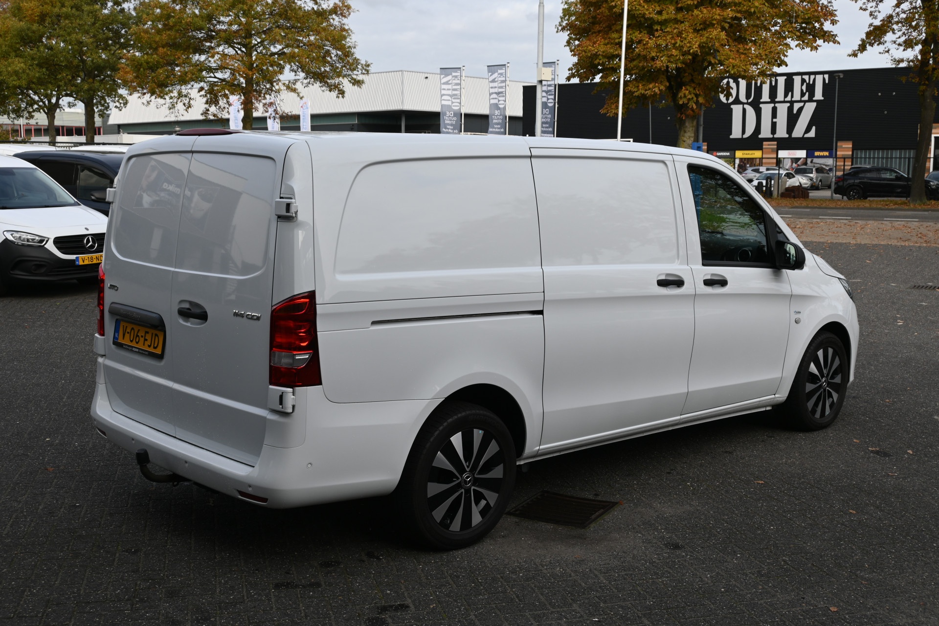 Mercedes-Benz Vito 2