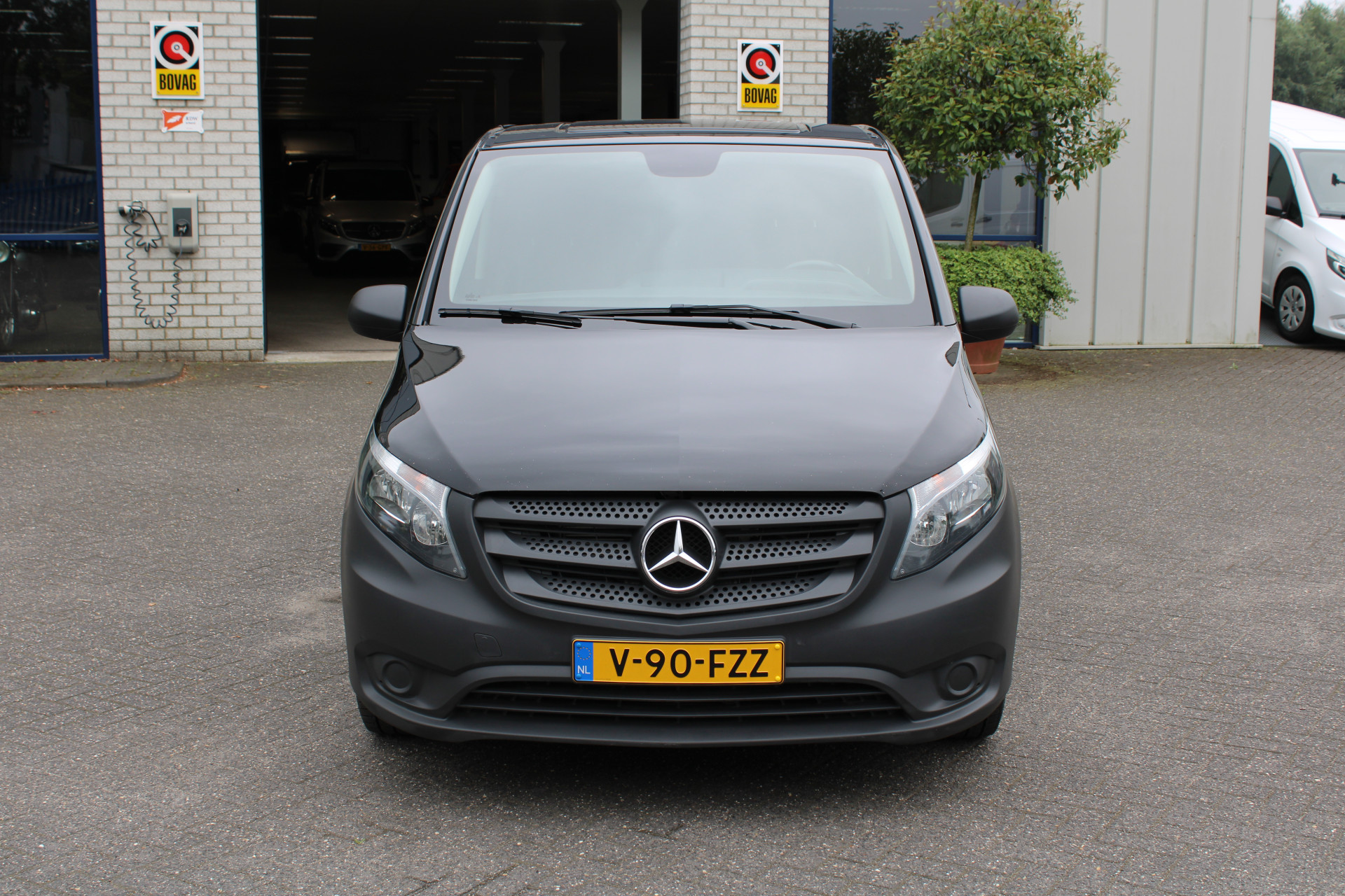 Mercedes-Benz Vito 1