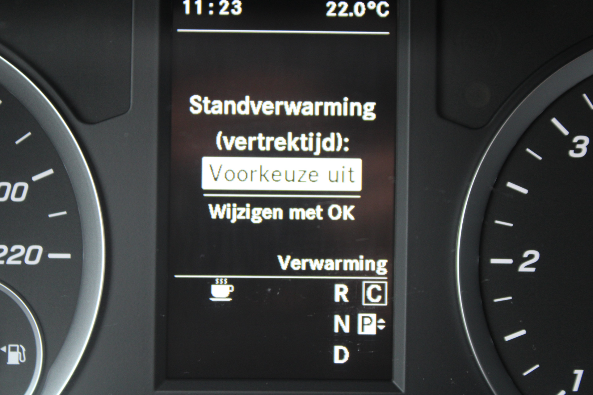 Mercedes-Benz Vito 13