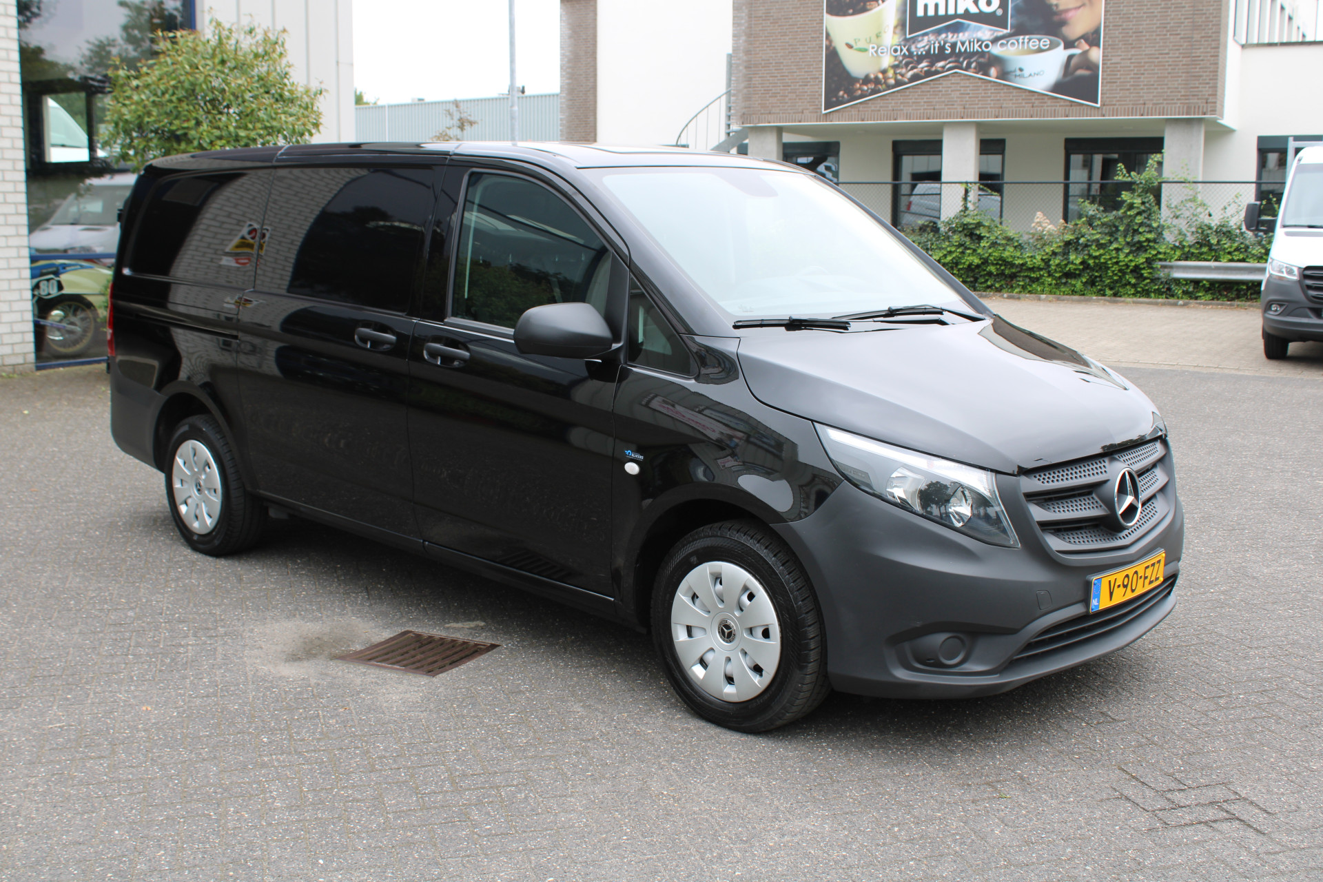 Mercedes-Benz Vito 6