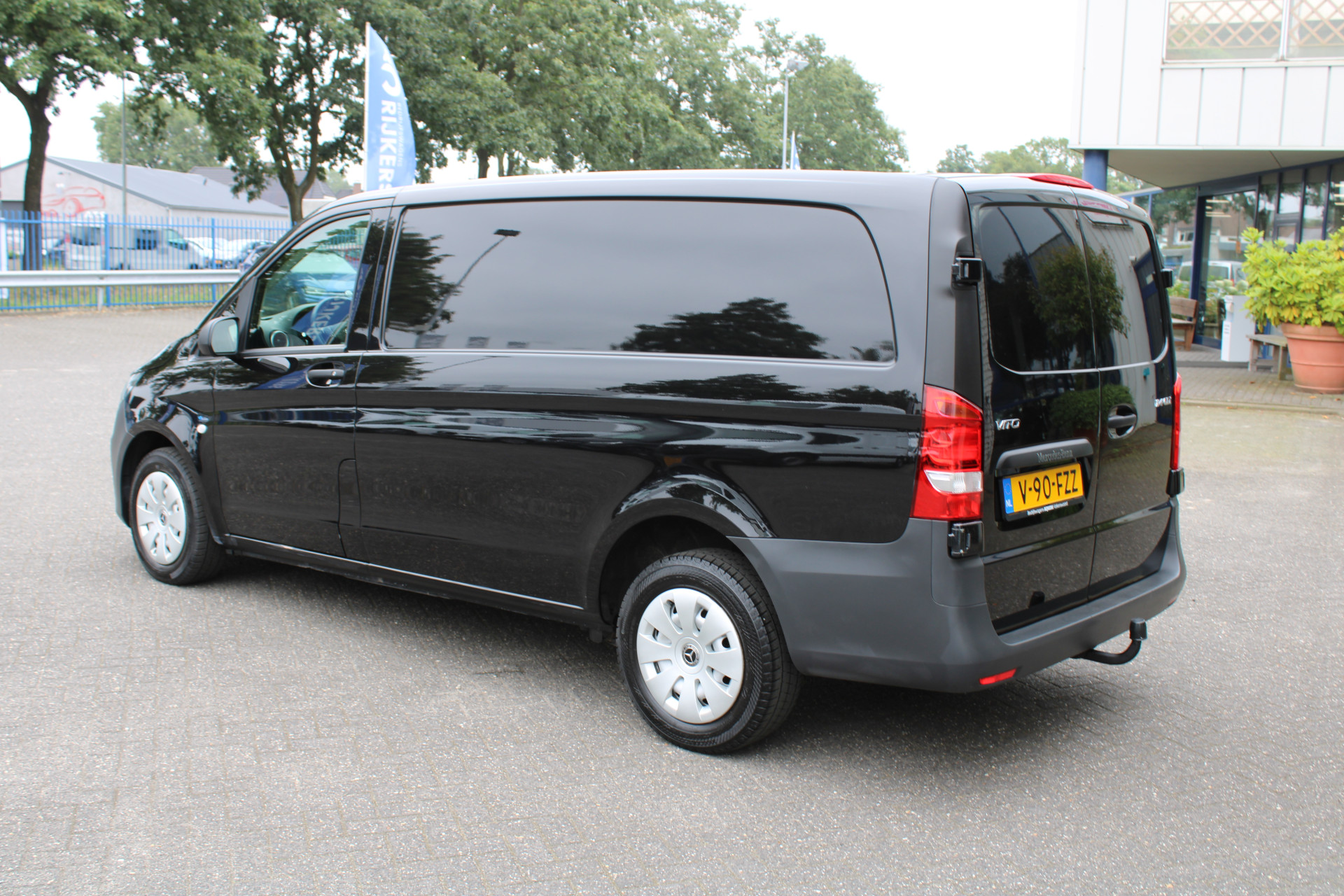 Mercedes-Benz Vito 7