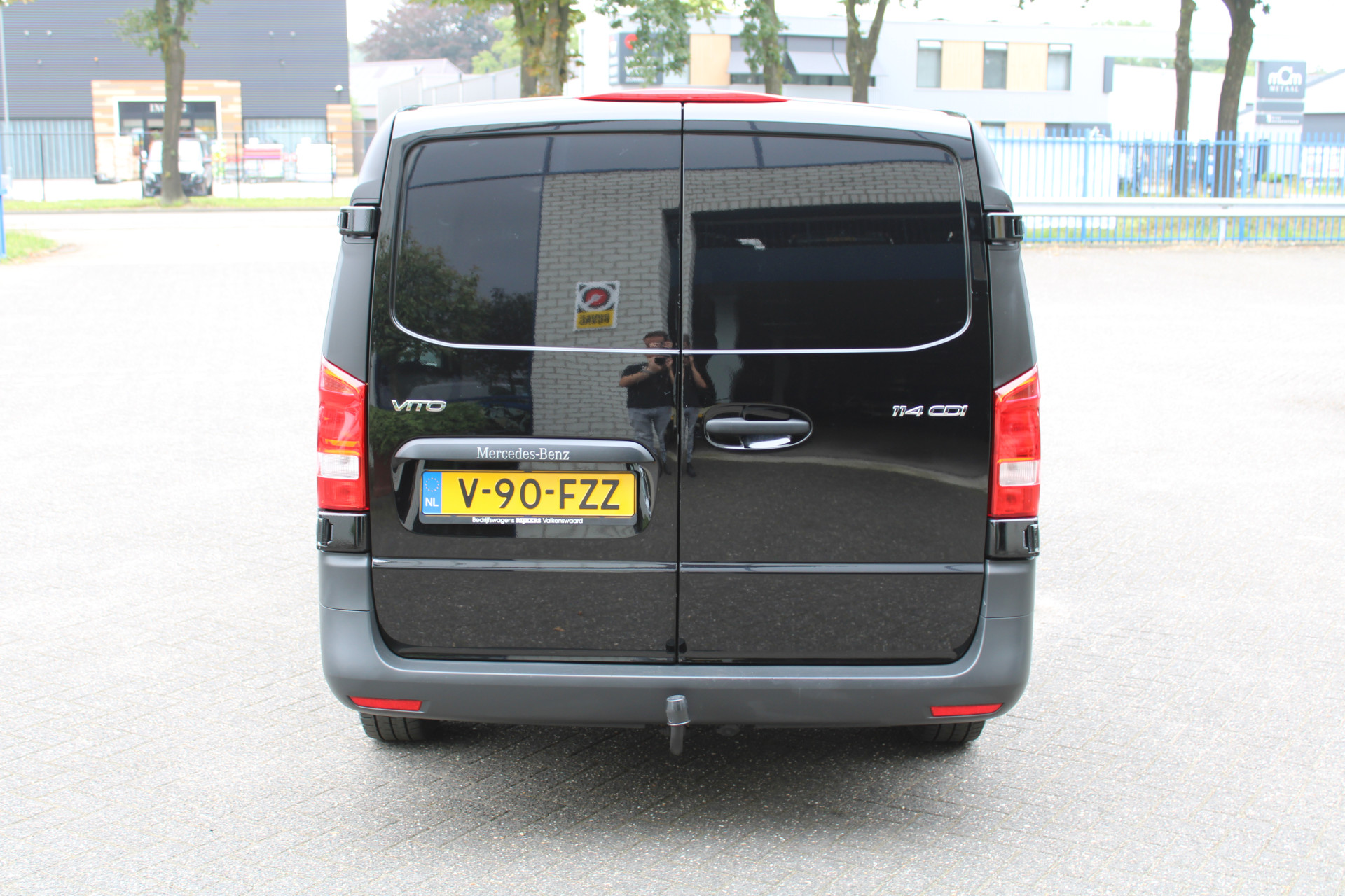 Mercedes-Benz Vito 8