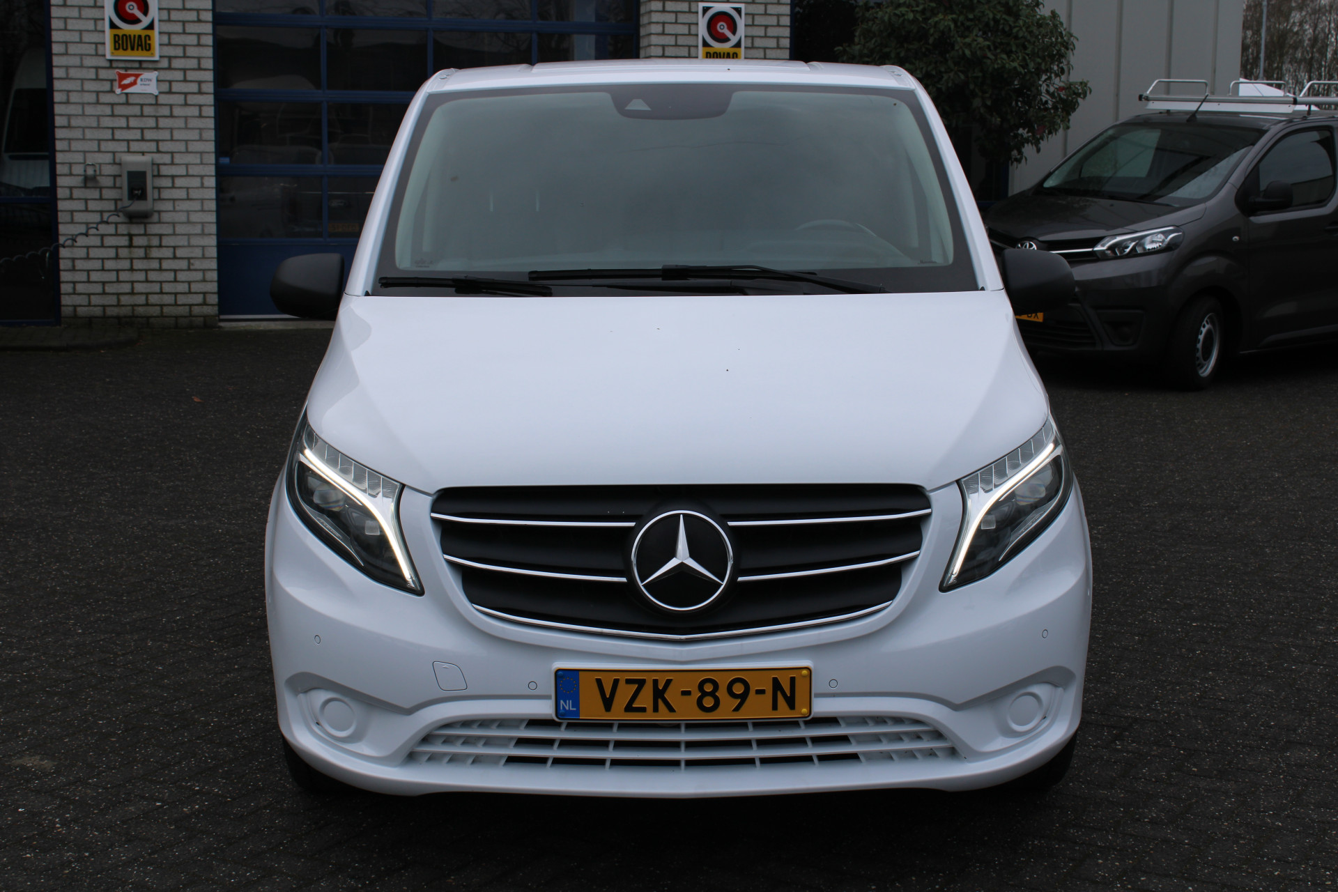 Mercedes-Benz Vito 1