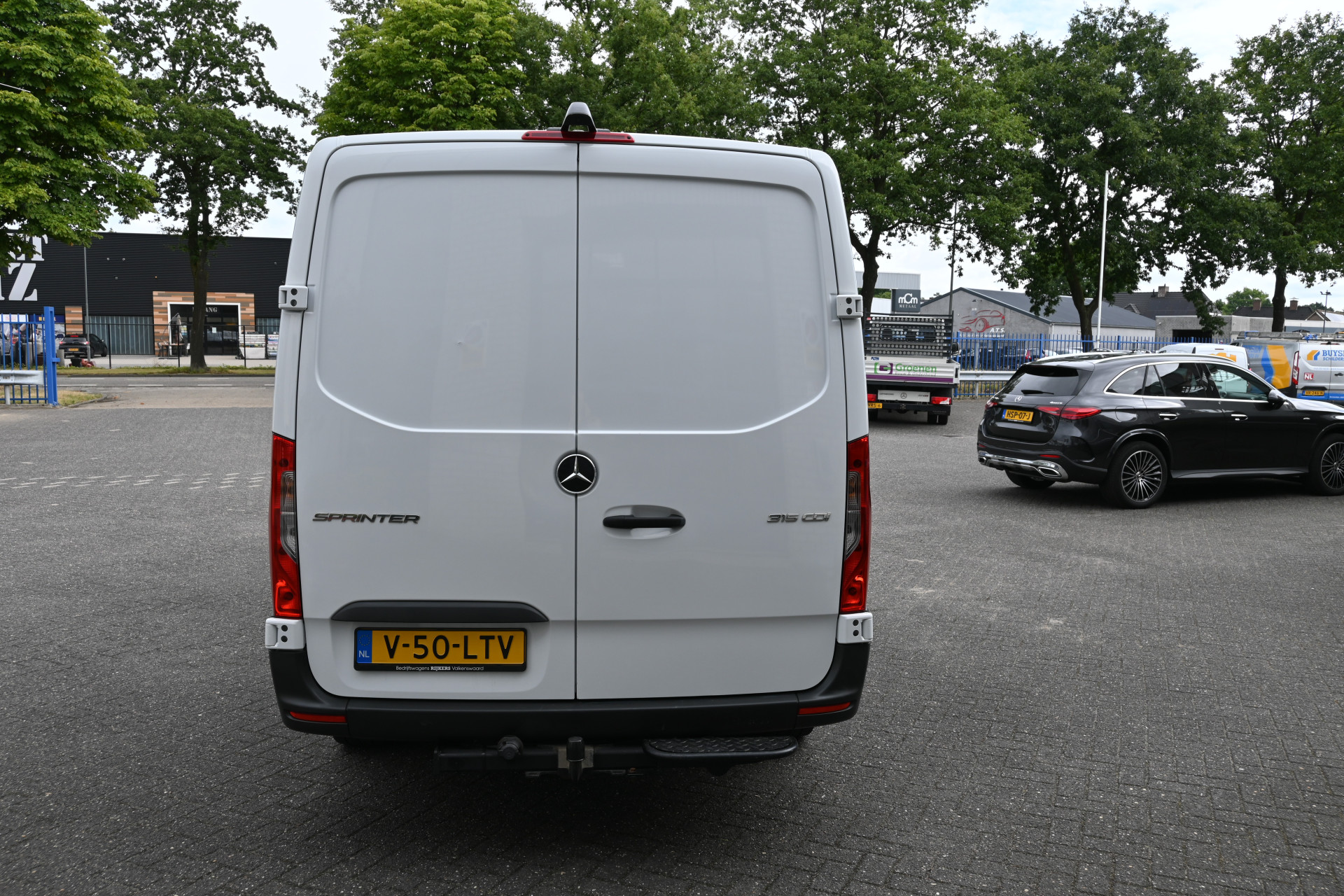 Mercedes-Benz Sprinter 10