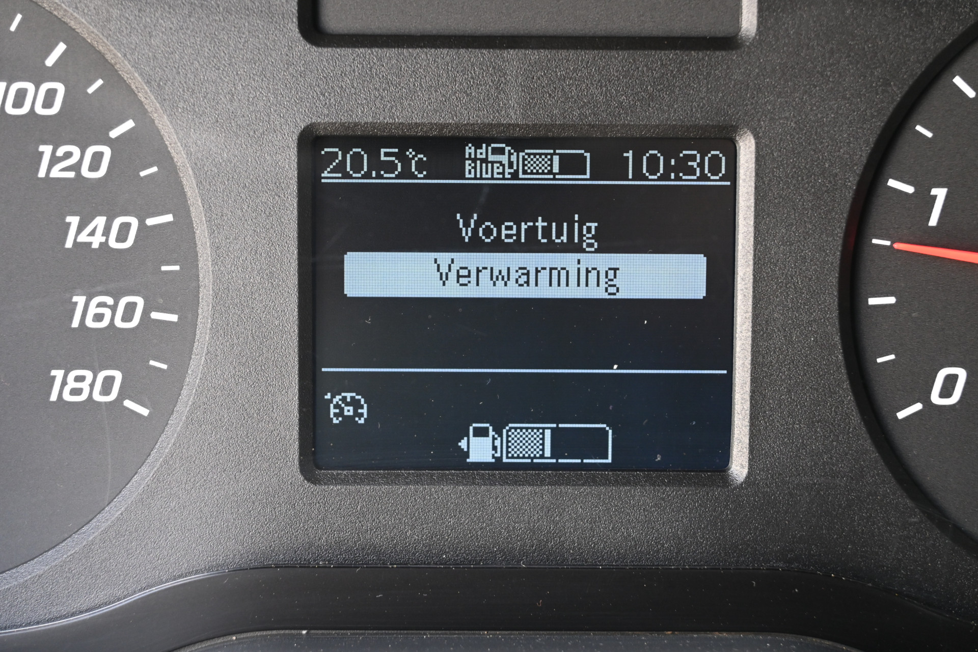Mercedes-Benz Sprinter 15