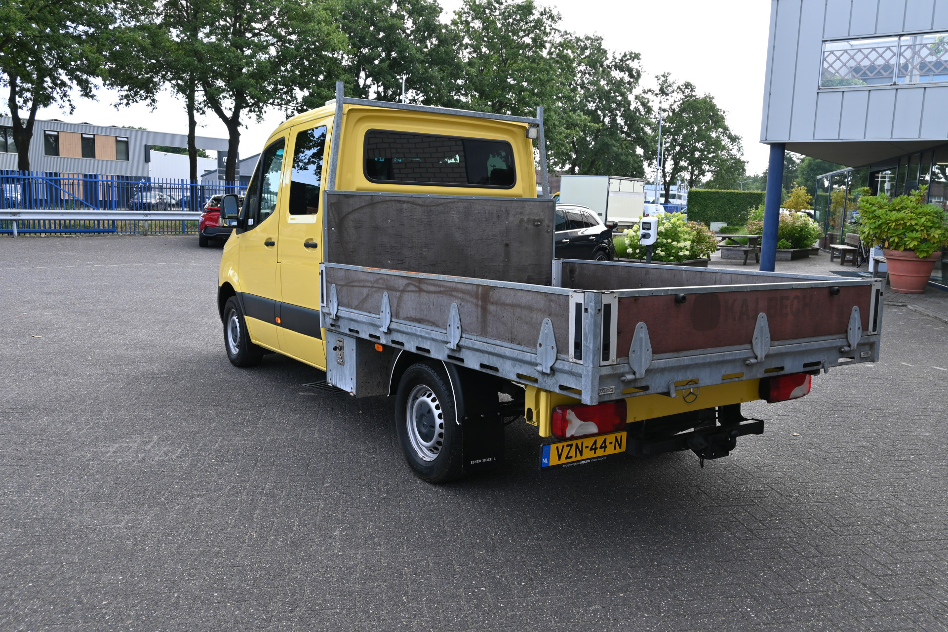 Mercedes-Benz Sprinter 11