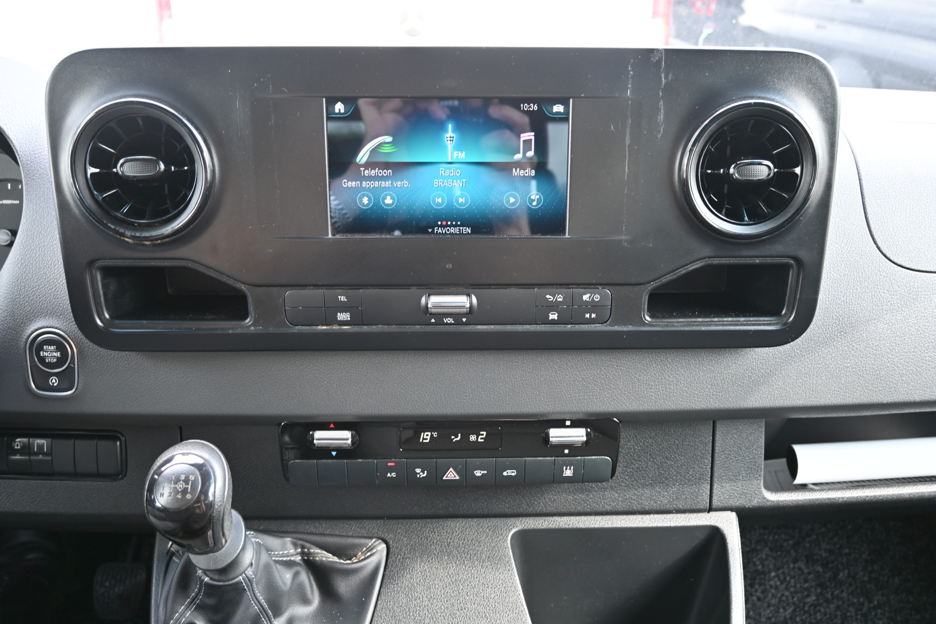 Mercedes-Benz Sprinter 4