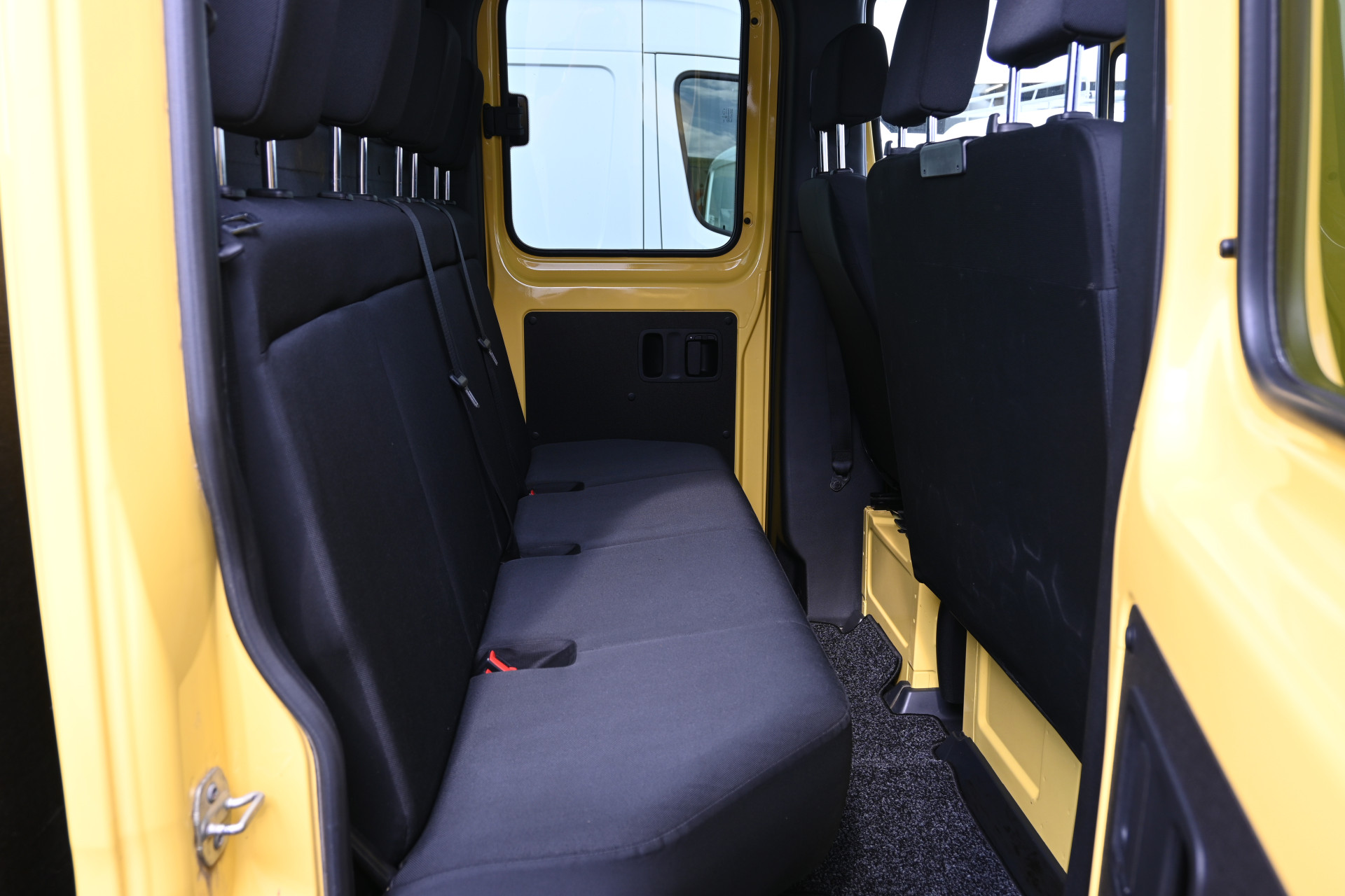 Mercedes-Benz Sprinter 7