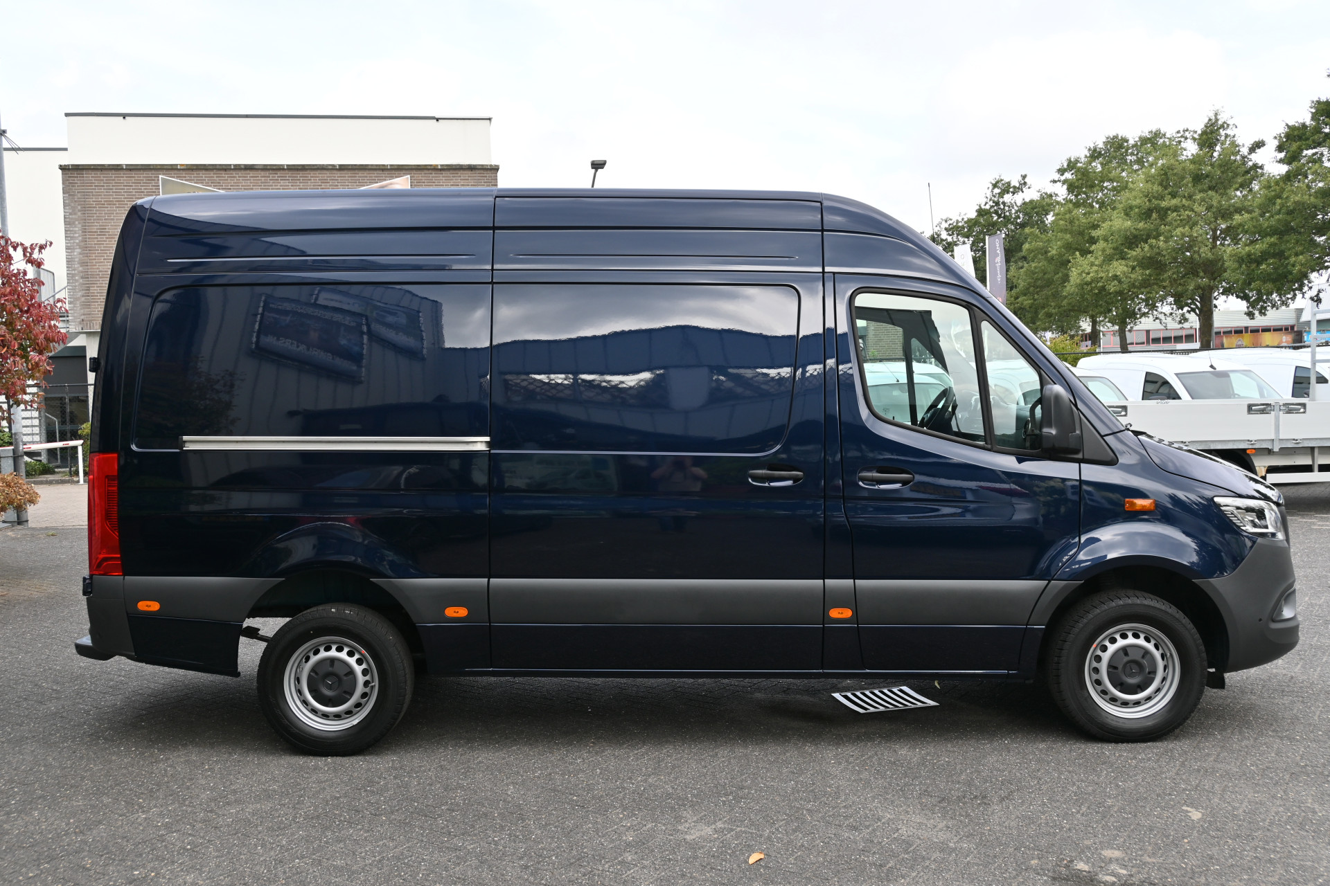 Mercedes-Benz Sprinter 1