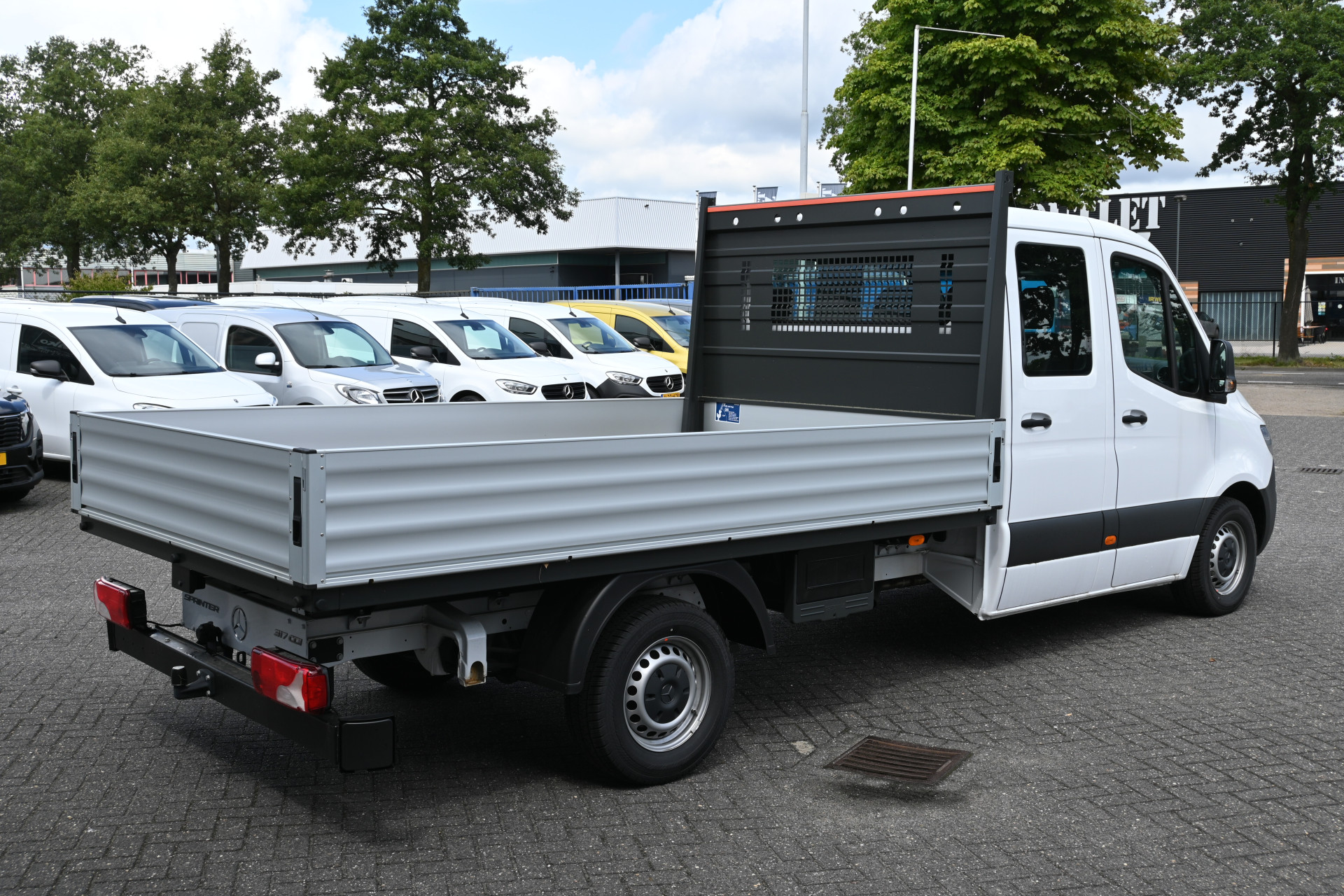 Mercedes-Benz Sprinter 2