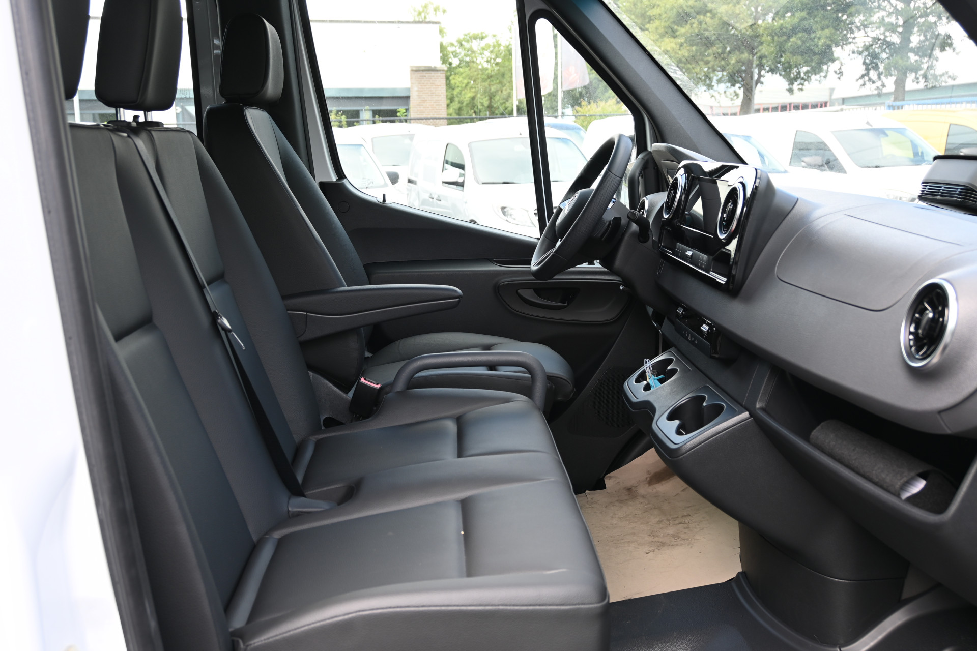Mercedes-Benz Sprinter 7