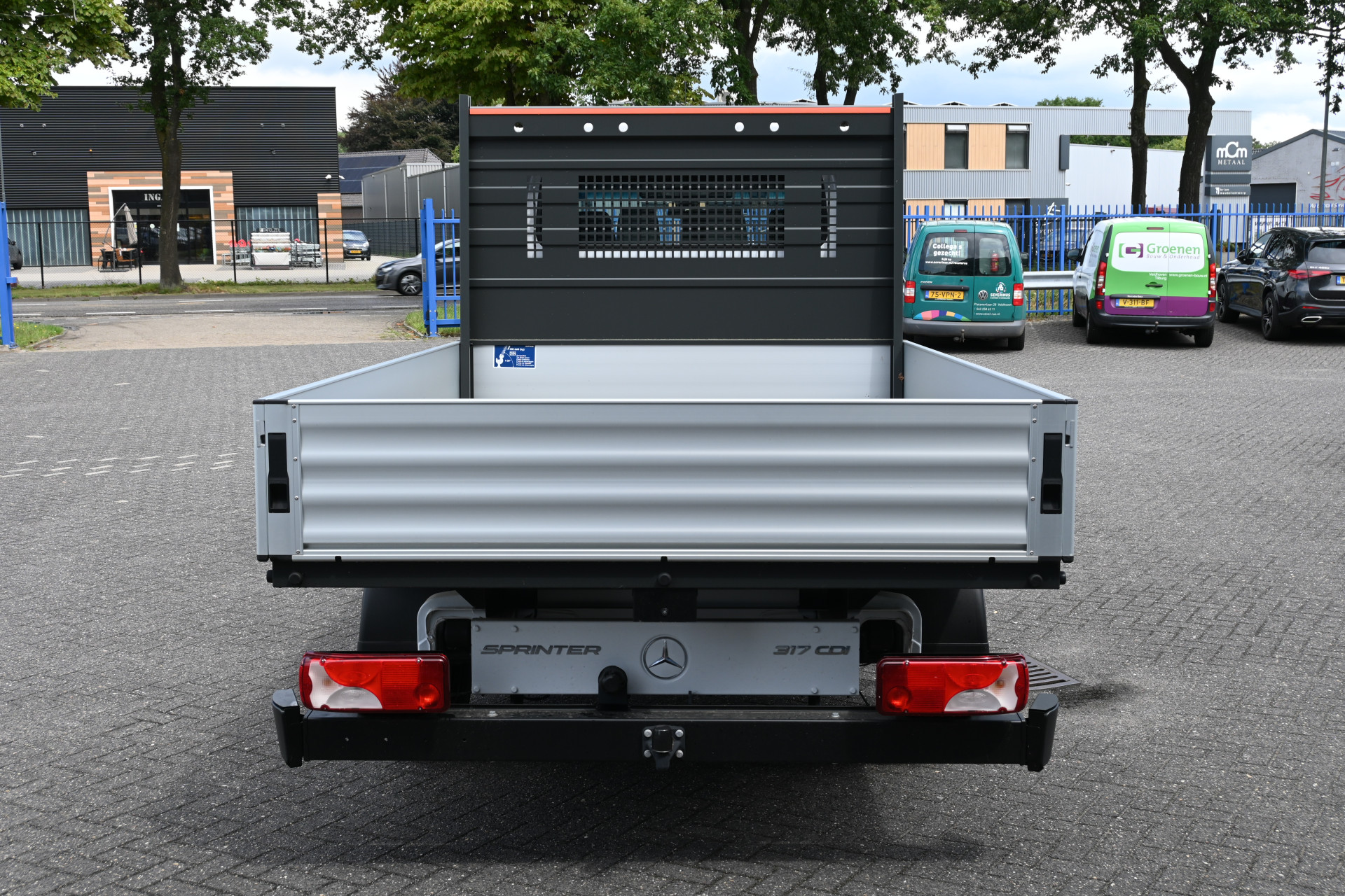 Mercedes-Benz Sprinter 9