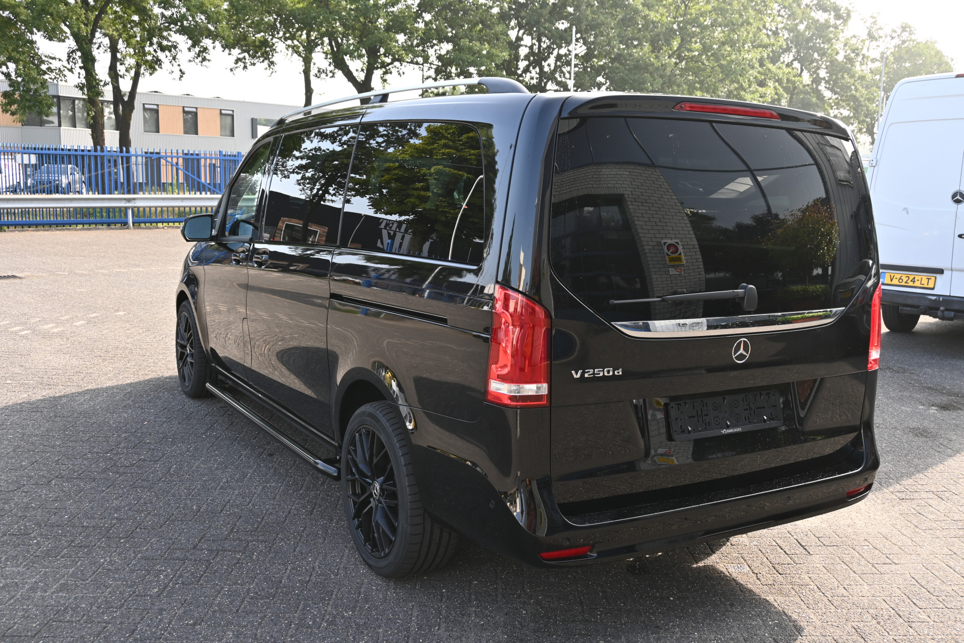 Mercedes-Benz V-Klasse 13