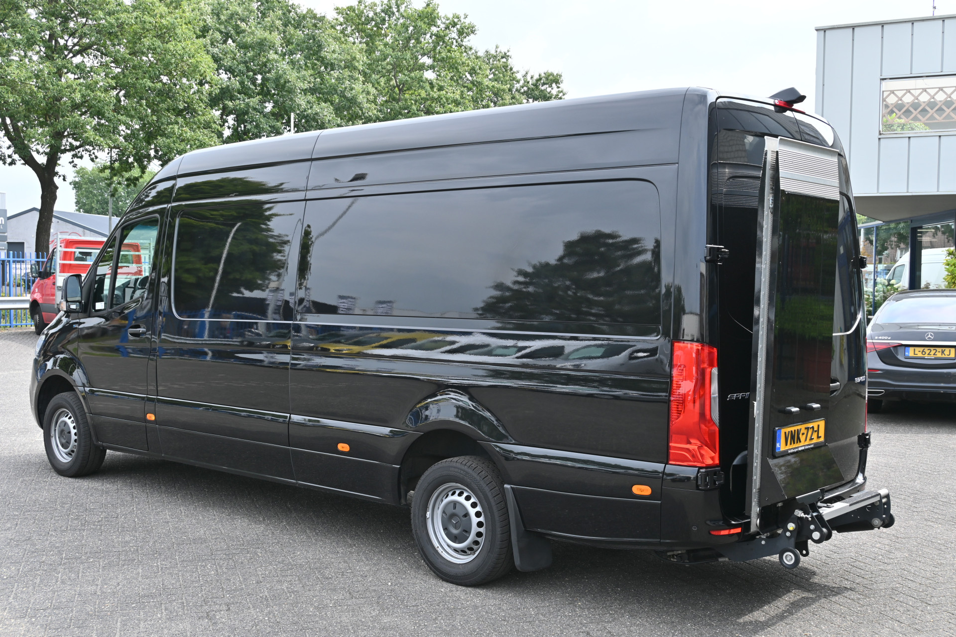 Mercedes-Benz Sprinter 15