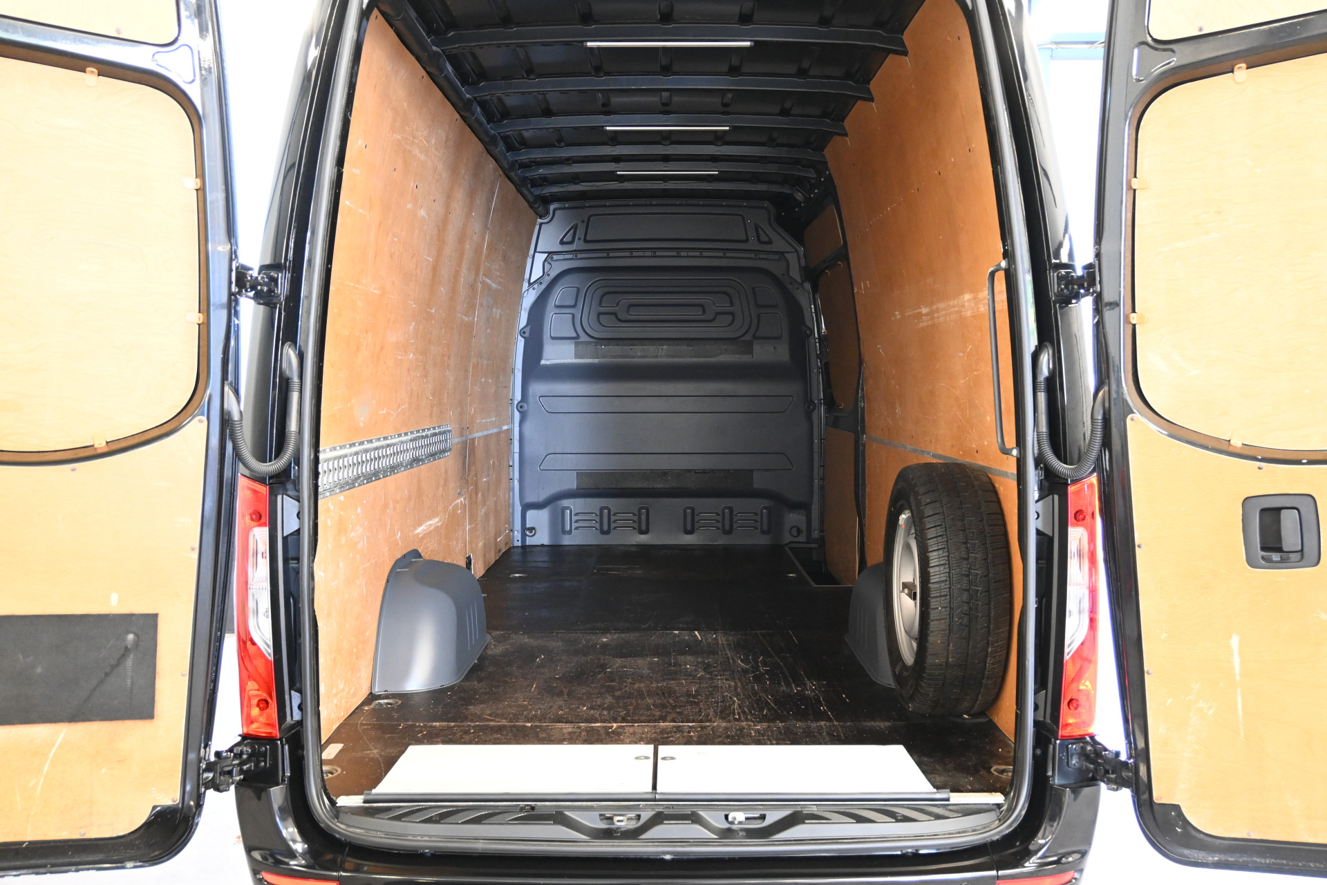 Mercedes-Benz Sprinter 5