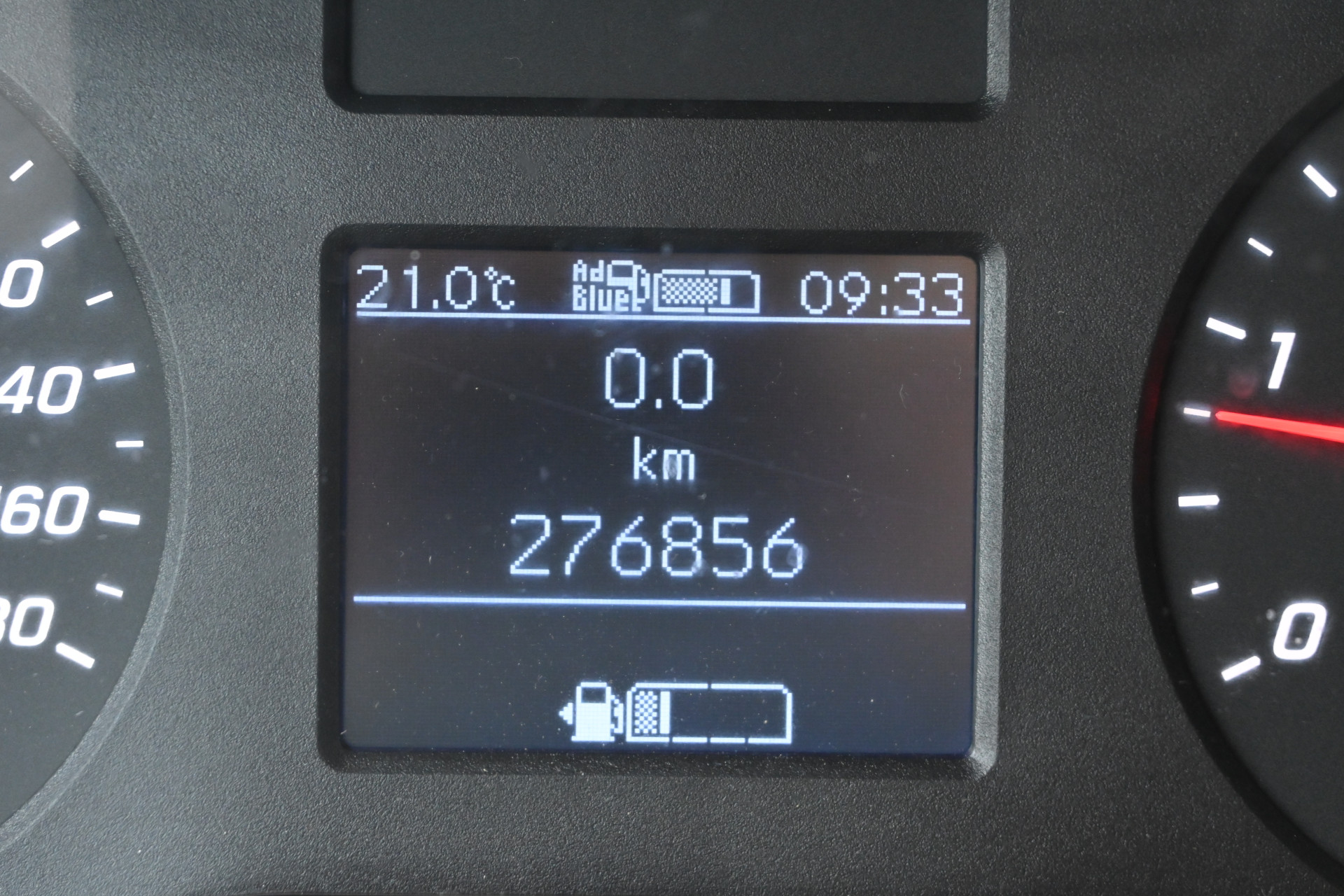 Mercedes-Benz Sprinter 16