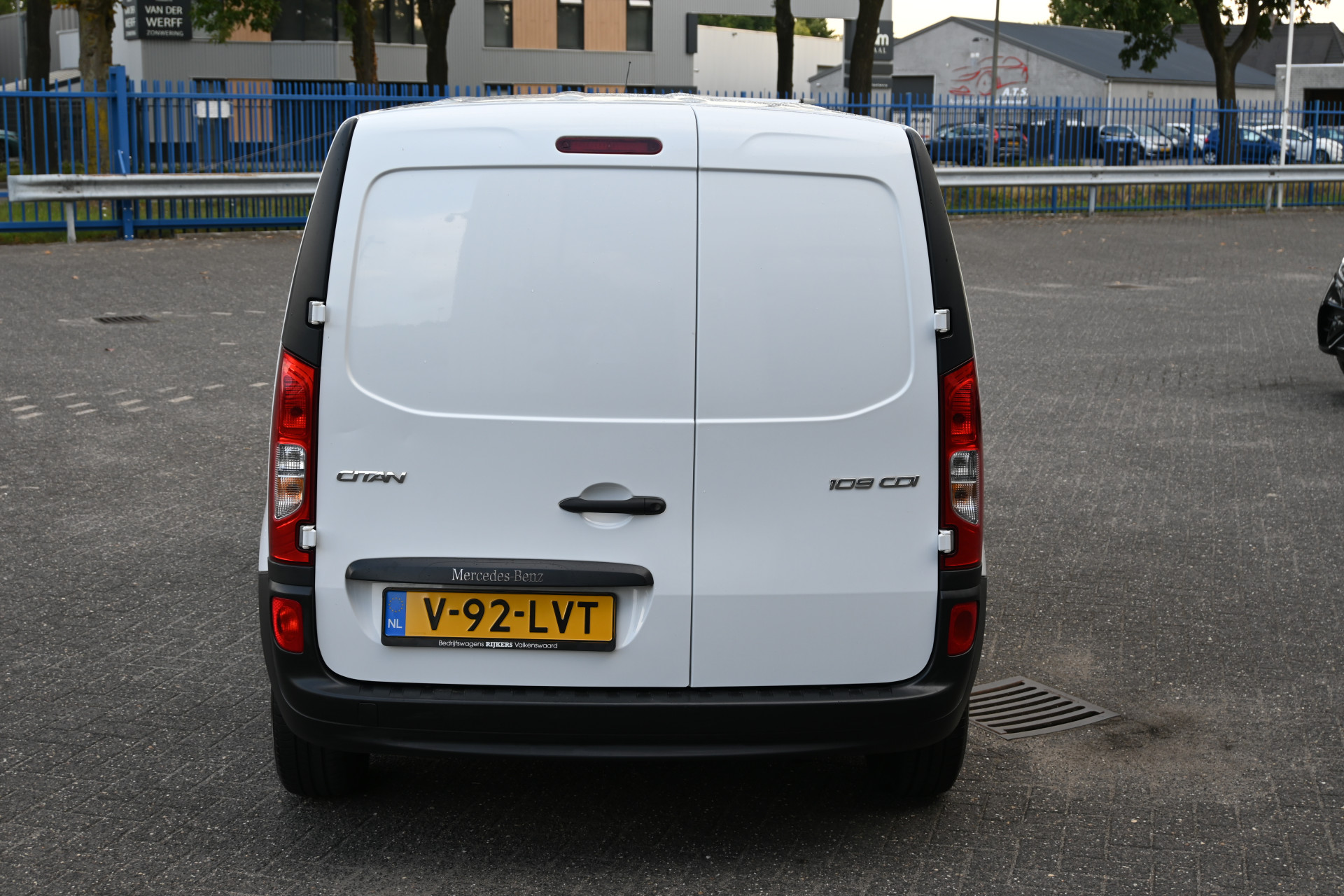 Mercedes-Benz Citan 9