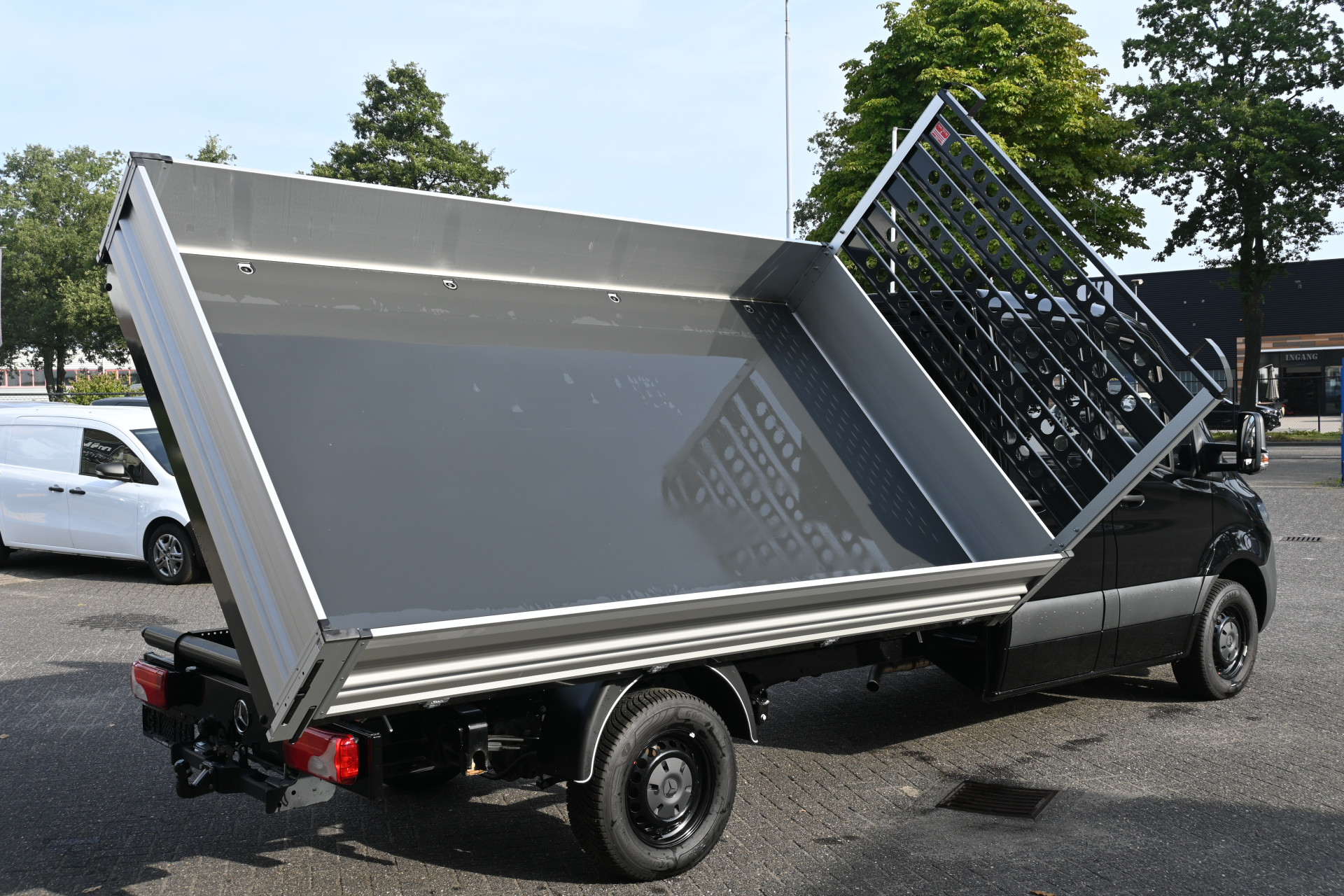 Mercedes-Benz Sprinter 3