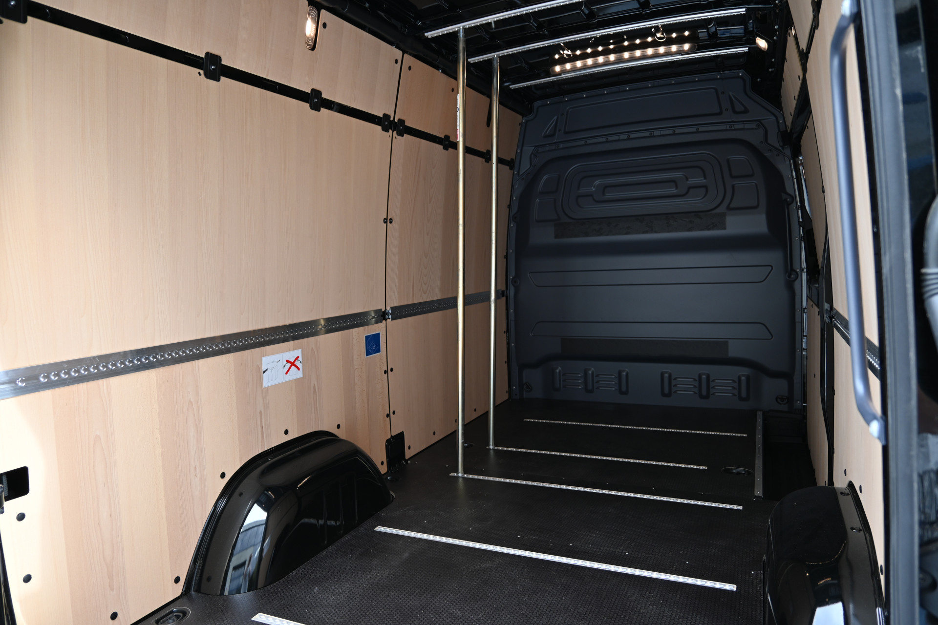 Mercedes-Benz Sprinter 5