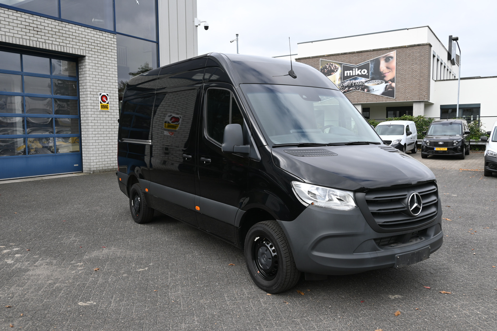 Mercedes-Benz Sprinter 9