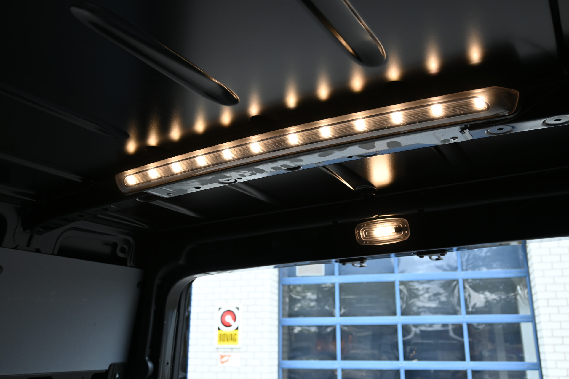 Mercedes-Benz Sprinter 13