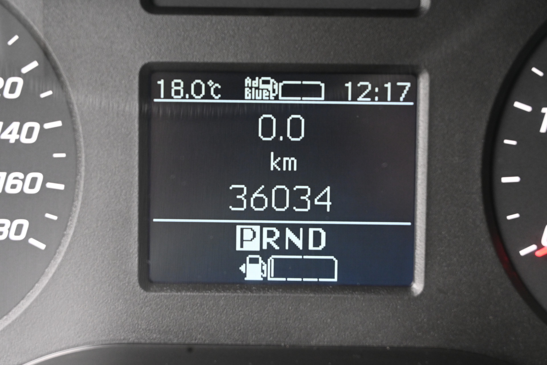 Mercedes-Benz Sprinter 18