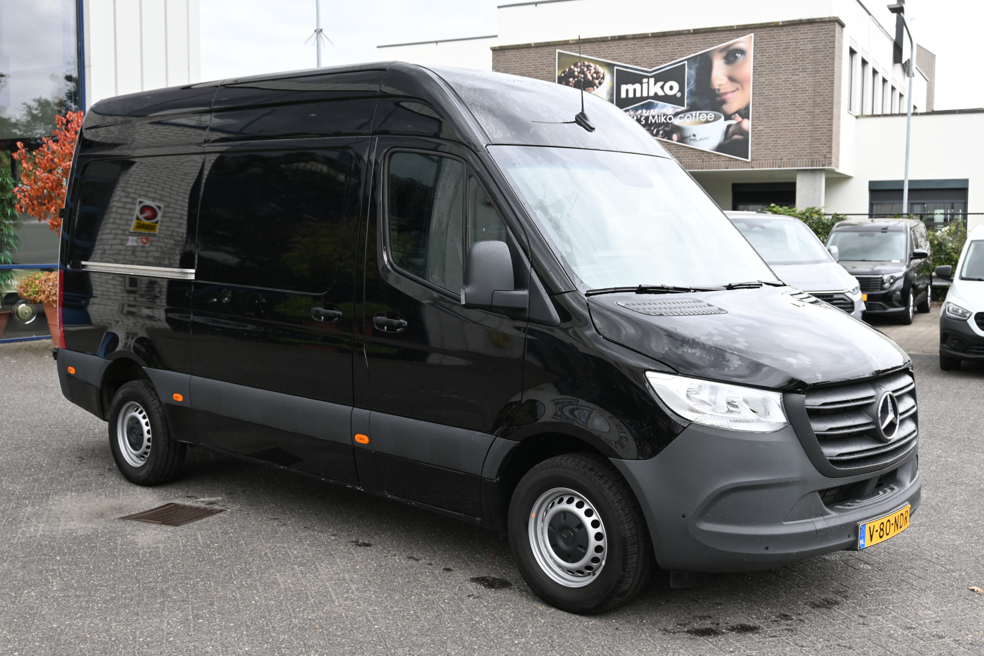 Mercedes-Benz Sprinter 9