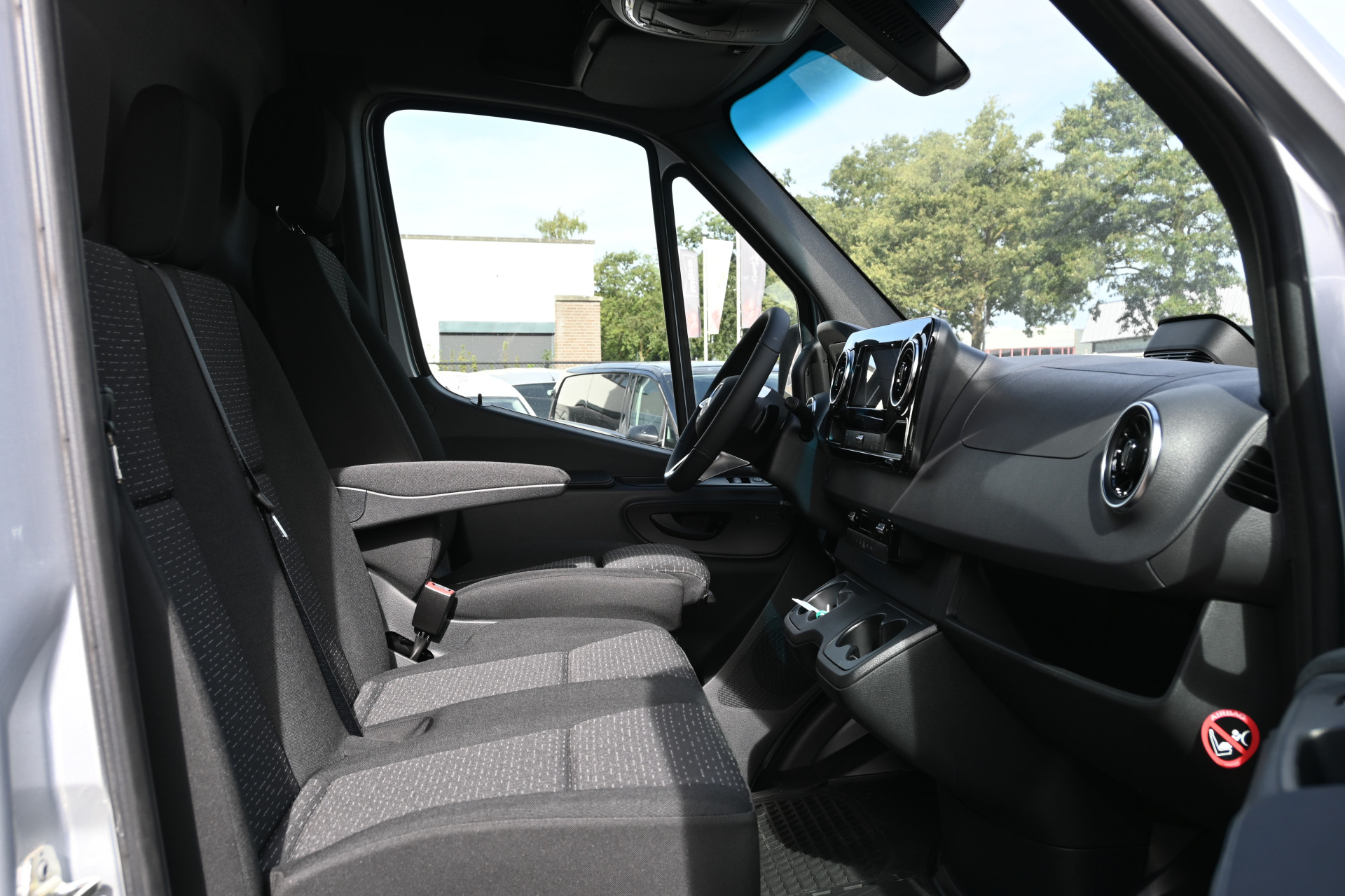 Mercedes-Benz Sprinter 7