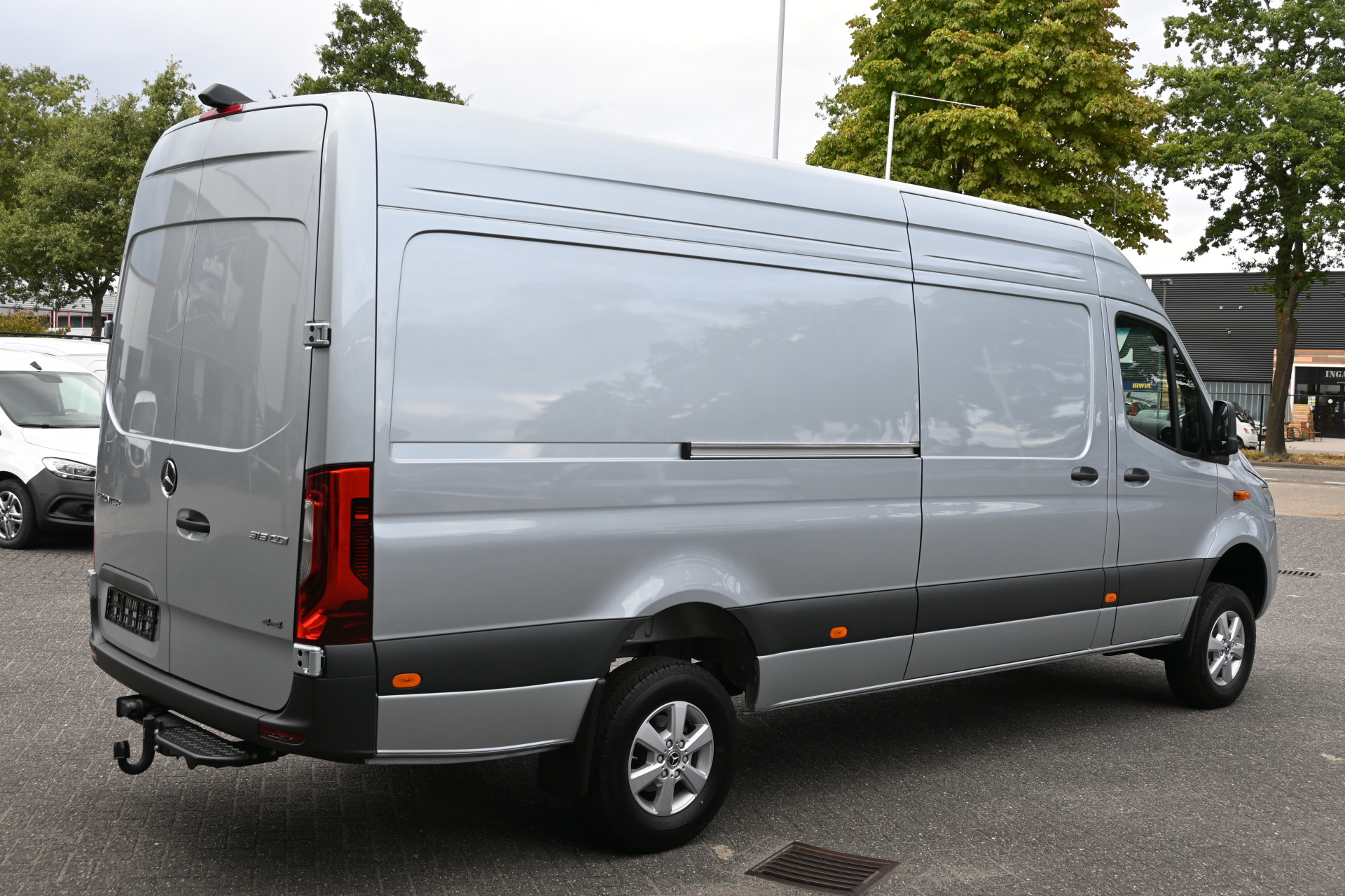 Mercedes-Benz Sprinter 2