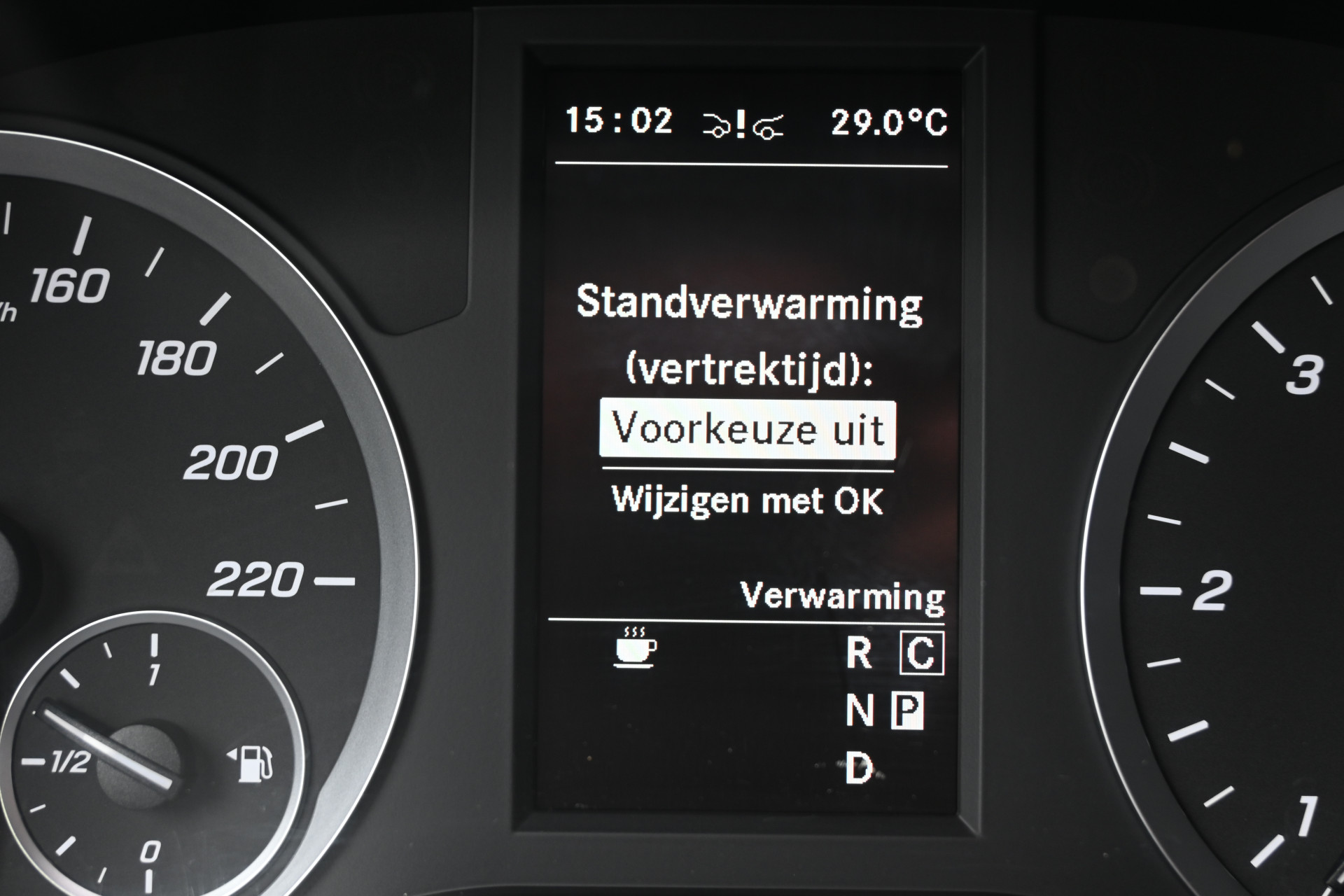 Mercedes-Benz Vito 16