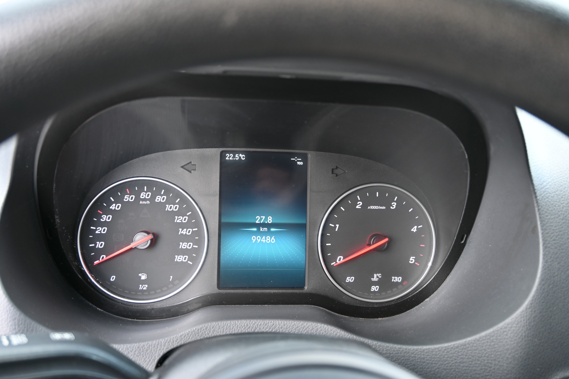 Mercedes-Benz Sprinter 10