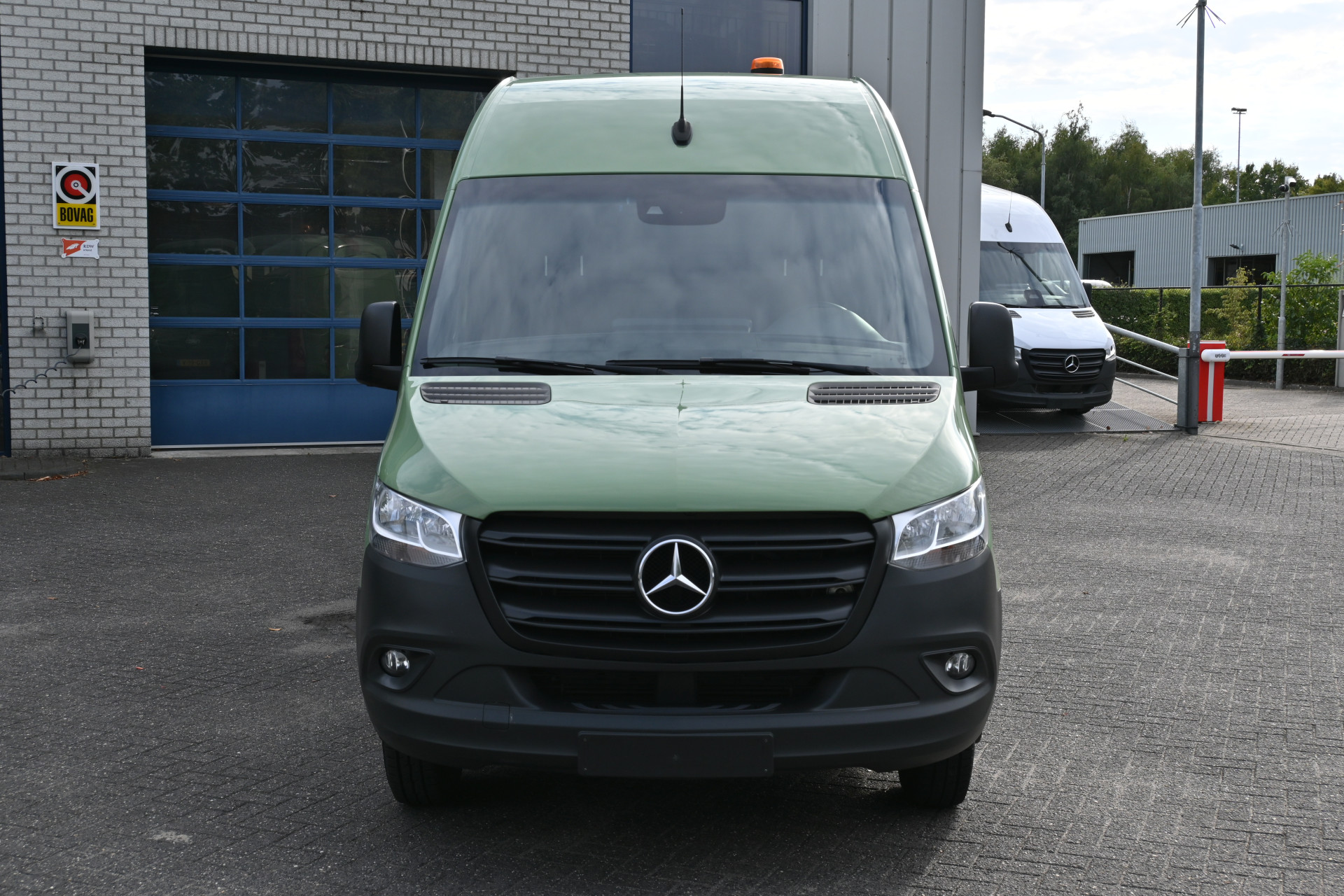 Mercedes-Benz Sprinter 1