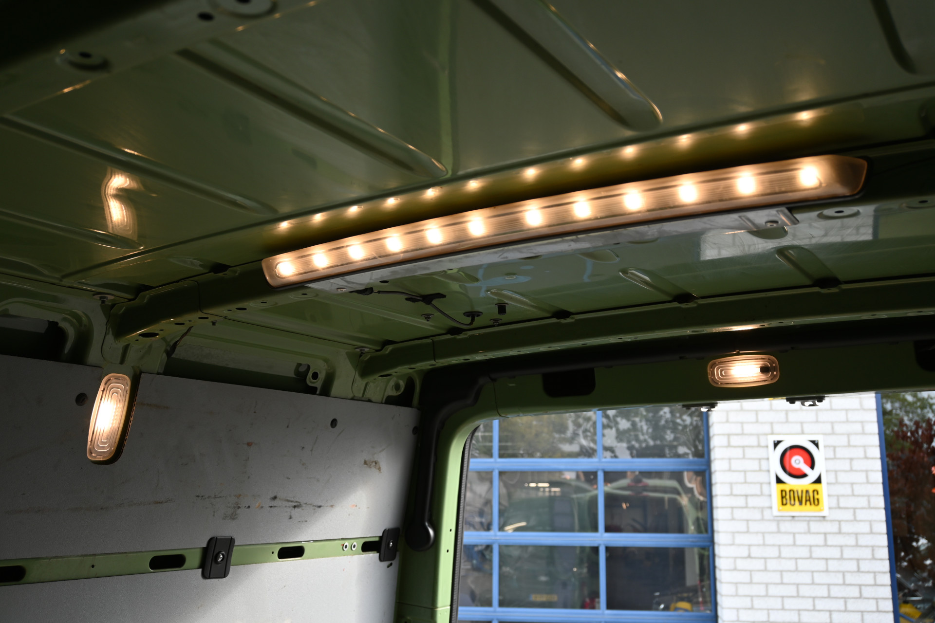 Mercedes-Benz Sprinter 12