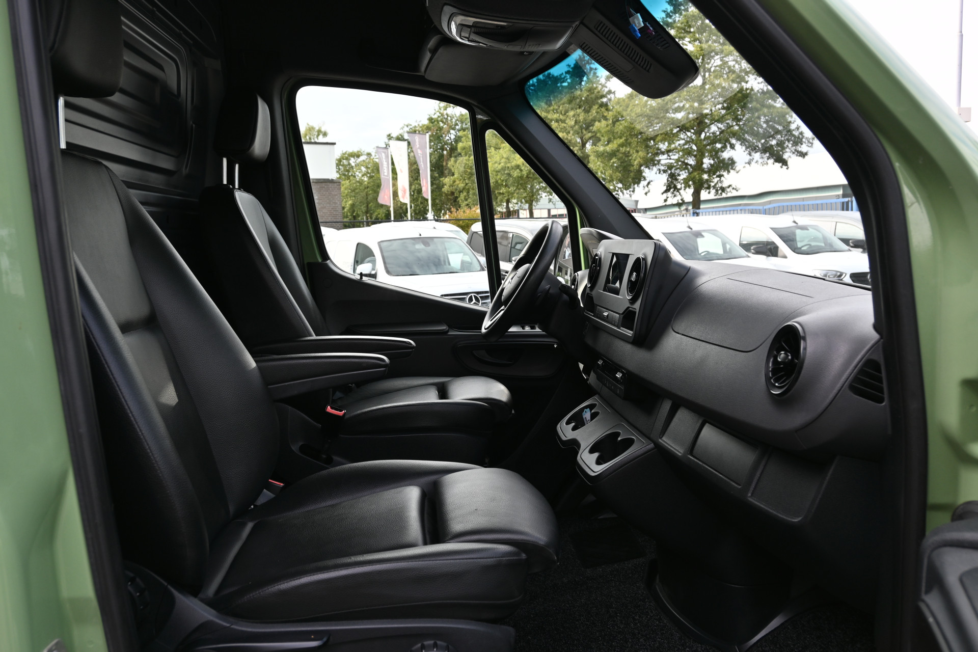 Mercedes-Benz Sprinter 7