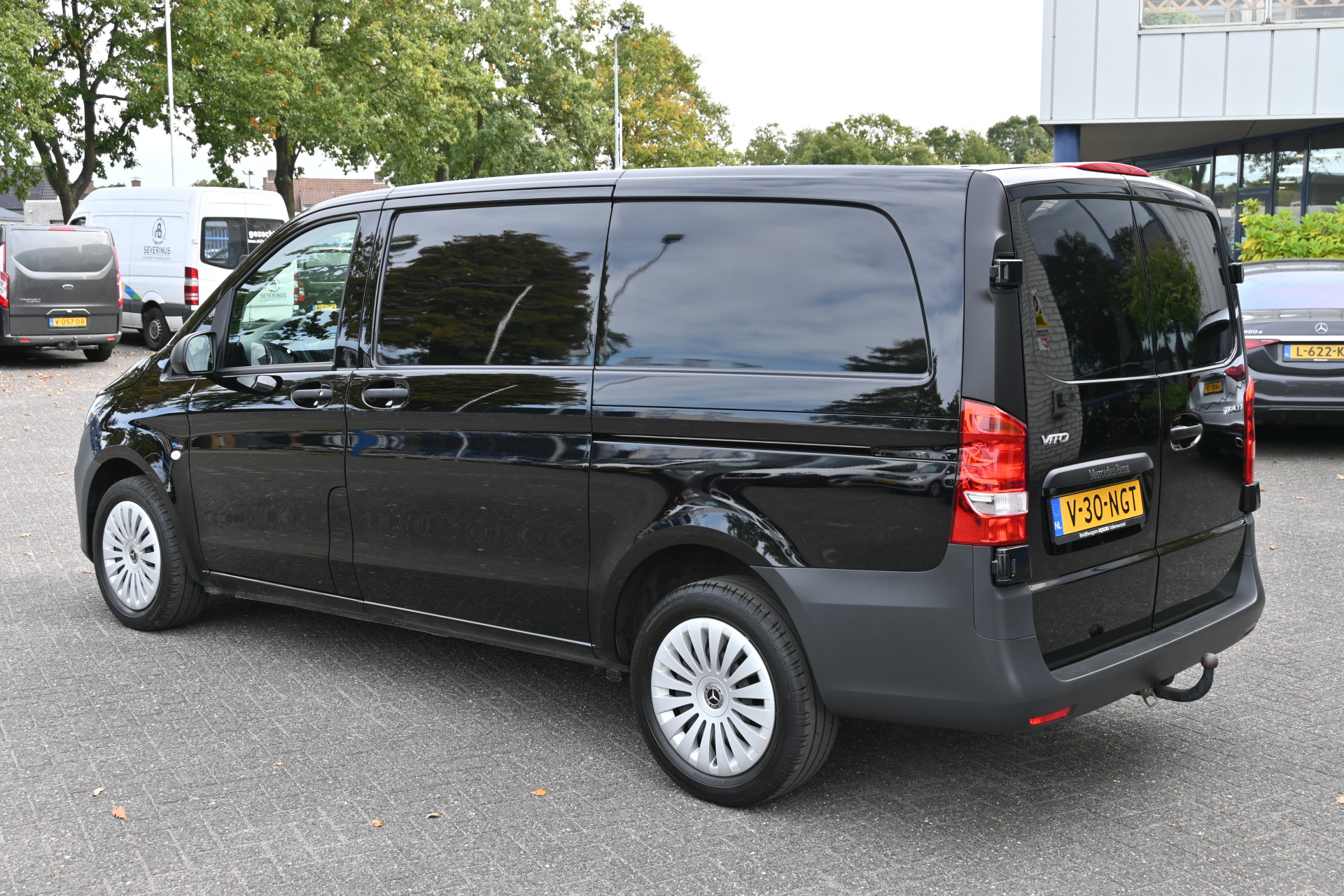 Mercedes-Benz Vito 10