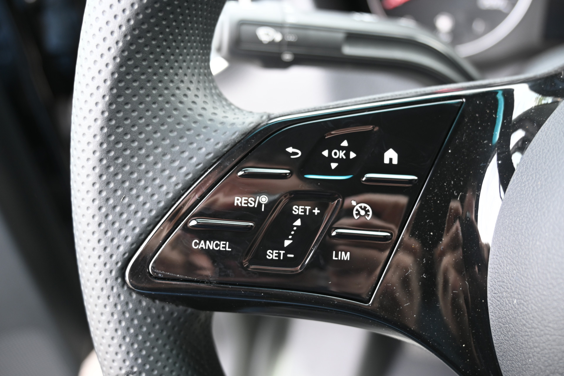 Mercedes-Benz Sprinter 12