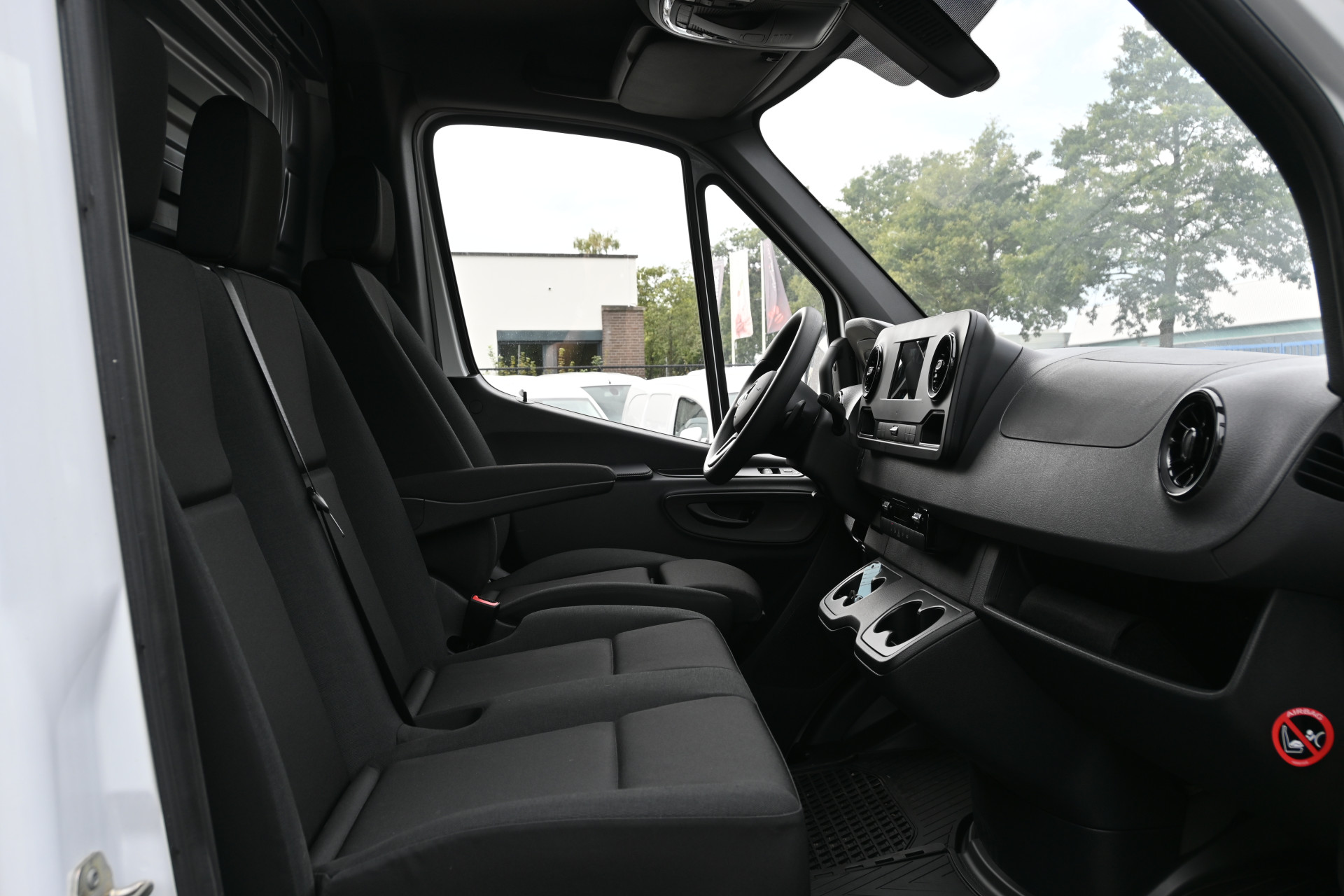 Mercedes-Benz Sprinter 7