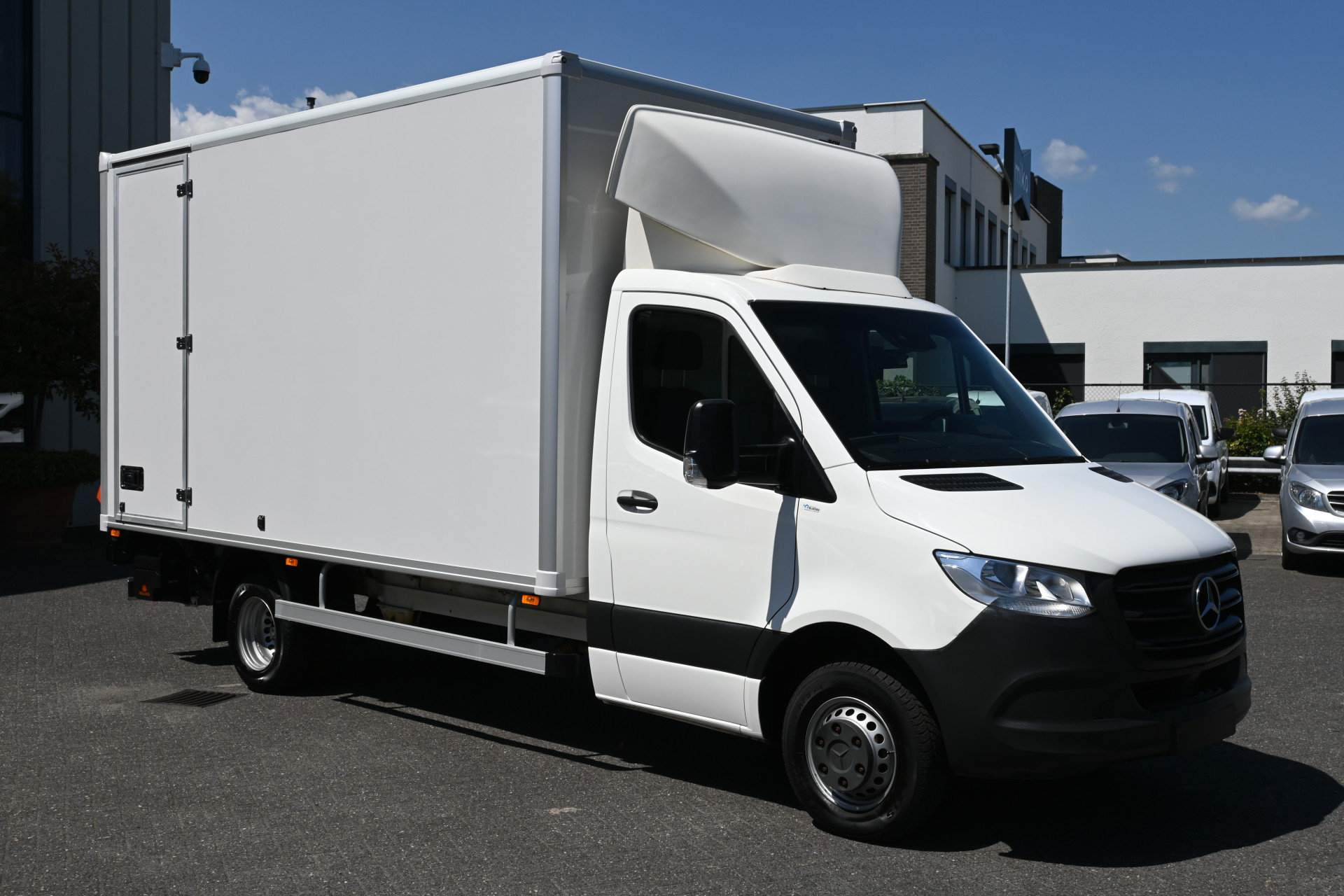 Mercedes-Benz Sprinter 8